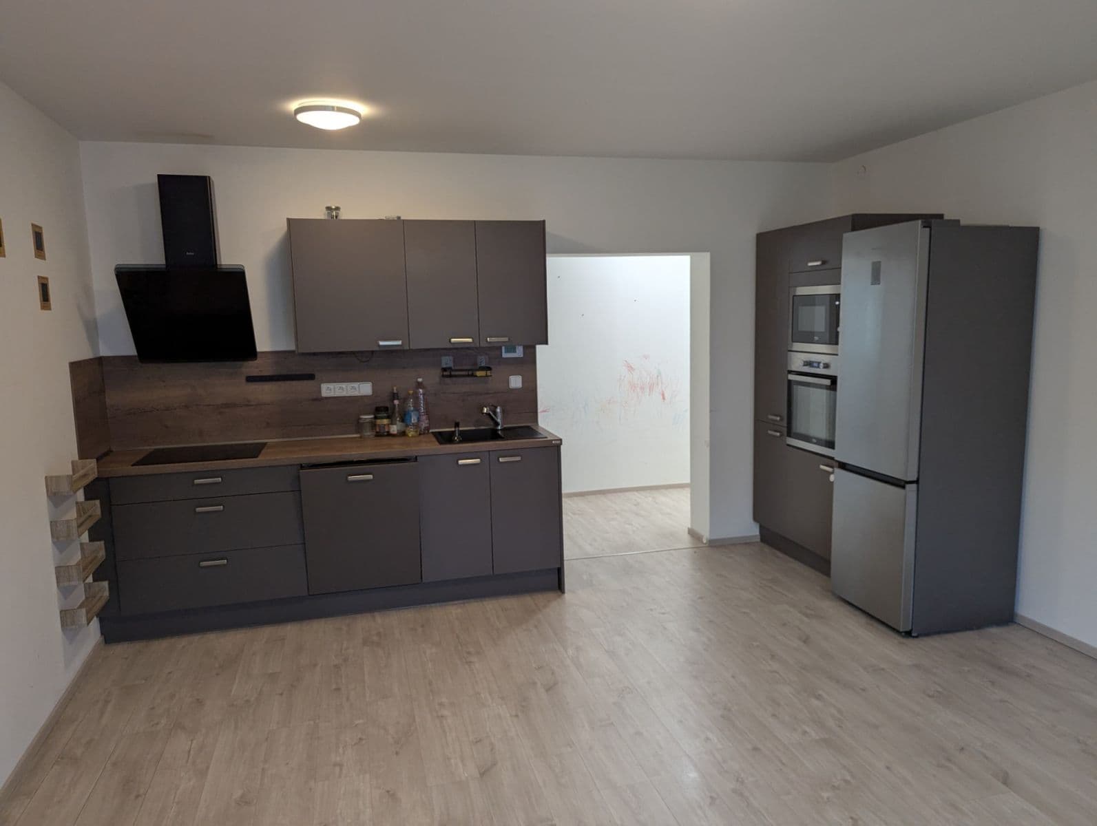 2 bedroom with open-plan kitchen flat to rent, 87 m², Pekařská, Brno, Jihomoravský Region 2 bedroom with open-plan kitchen flat to rent, 87 m², Pekařská, Brno, Jihomoravský Region
