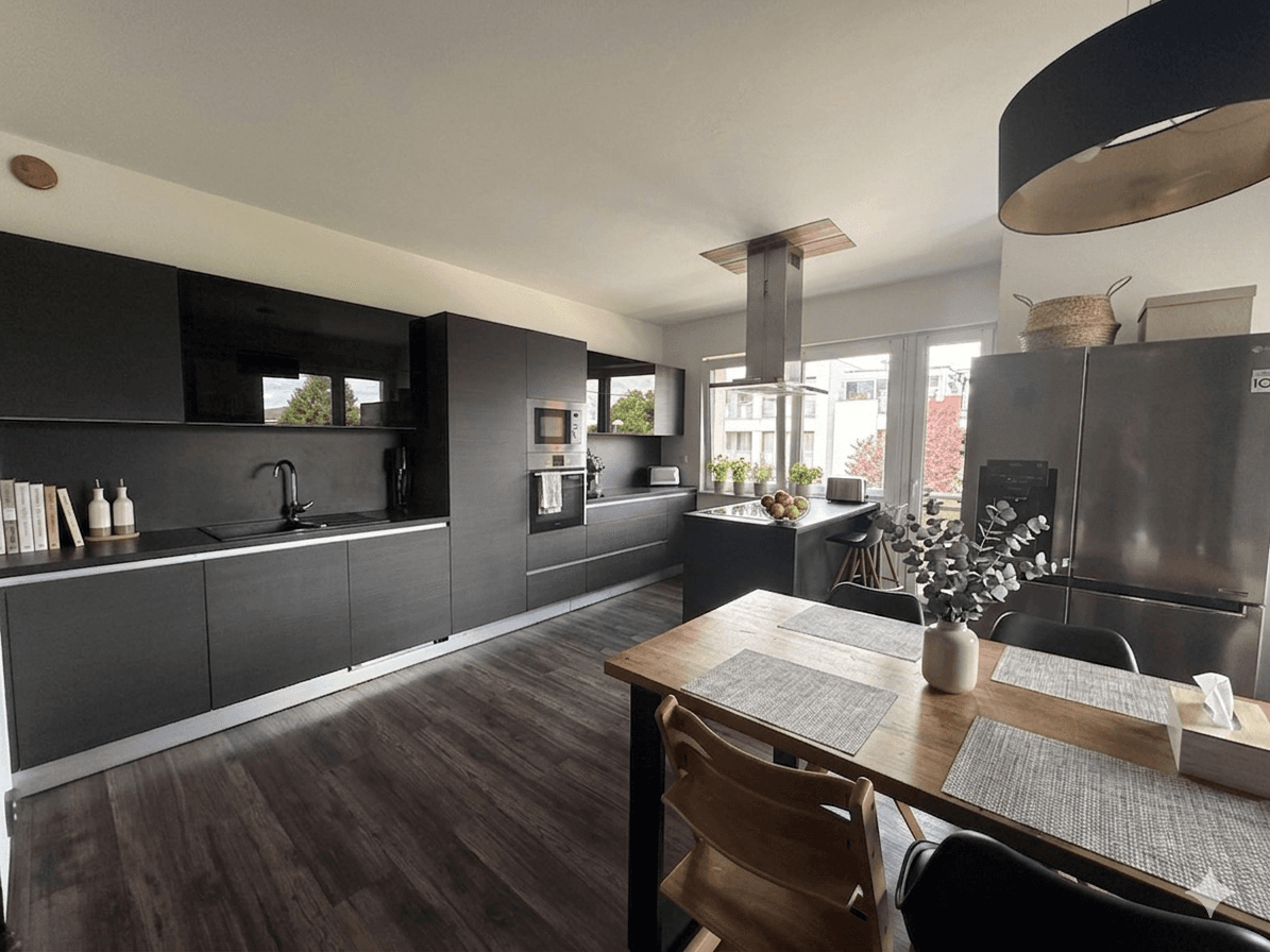 3 bedroom with open-plan kitchen flat to rent, 105 m², Holubinková, Prague, Prague 3 bedroom with open-plan kitchen flat to rent, 105 m², Holubinková, Prague, Prague