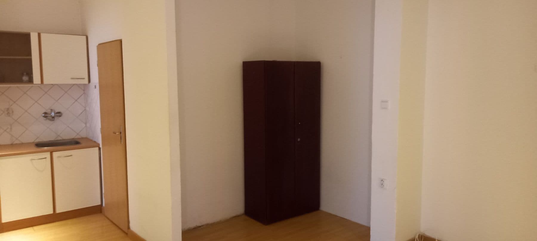 2 bedroom with open-plan kitchen flat to rent, 57 m², Bayerova, Brno, Jihomoravský Region 2 bedroom with open-plan kitchen flat to rent, 57 m², Bayerova, Brno, Jihomoravský Region