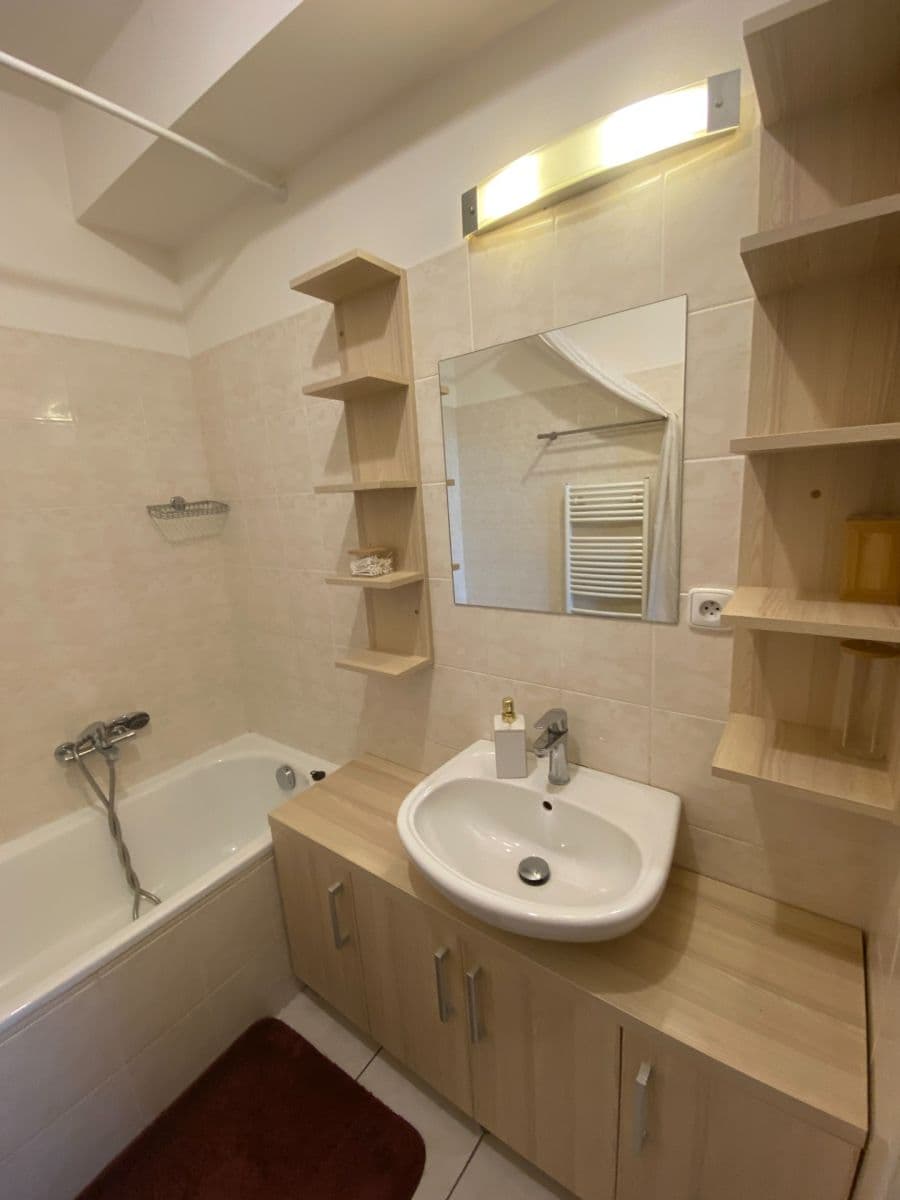 2 bedroom with open-plan kitchen flat to rent, 72 m², Vrbovecká, Plzeň, Plzeňský Region 2 bedroom with open-plan kitchen flat to rent, 72 m², Vrbovecká, Plzeň, Plzeňský Region