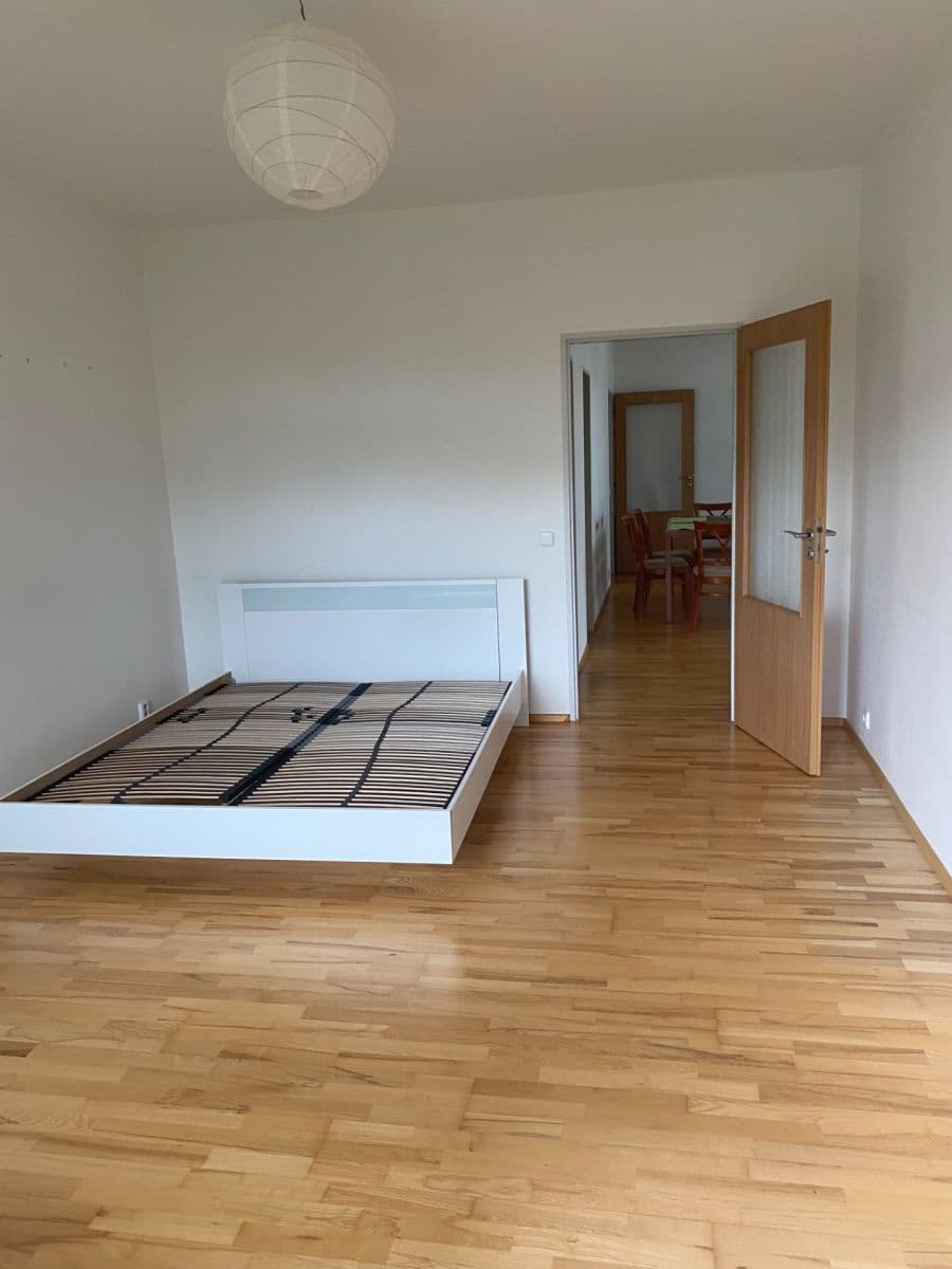 2 bedroom with open-plan kitchen flat to rent, 72 m², Vrbovecká, Plzeň, Plzeňský Region 2 bedroom with open-plan kitchen flat to rent, 72 m², Vrbovecká, Plzeň, Plzeňský Region