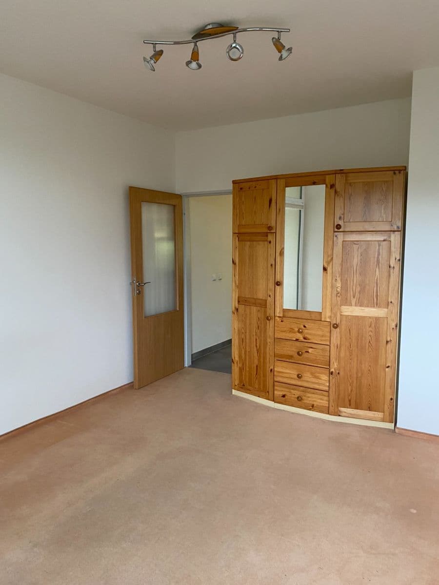 2 bedroom with open-plan kitchen flat to rent, 72 m², Vrbovecká, Plzeň, Plzeňský Region 2 bedroom with open-plan kitchen flat to rent, 72 m², Vrbovecká, Plzeň, Plzeňský Region