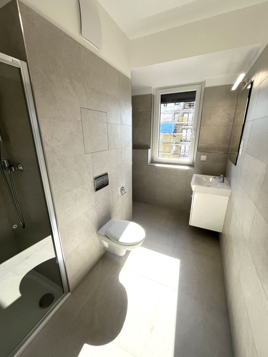 1 bedroom with open-plan kitchen flat to rent, 64 m², Gerstelova, Prague, Prague 1 bedroom with open-plan kitchen flat to rent, 64 m², Gerstelova, Prague, Prague