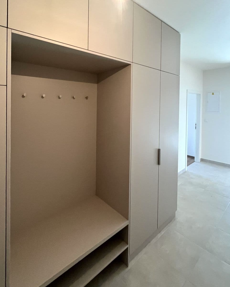 1 bedroom with open-plan kitchen flat to rent, 64 m², Gerstelova, Prague, Prague 1 bedroom with open-plan kitchen flat to rent, 64 m², Gerstelova, Prague, Prague