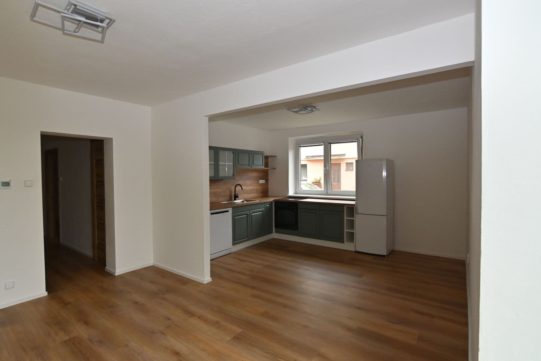 1 bedroom with open-plan kitchen flat to rent, 85 m², Měšťanská, Brno, Jihomoravský Region 1 bedroom with open-plan kitchen flat to rent, 85 m², Měšťanská, Brno, Jihomoravský Region