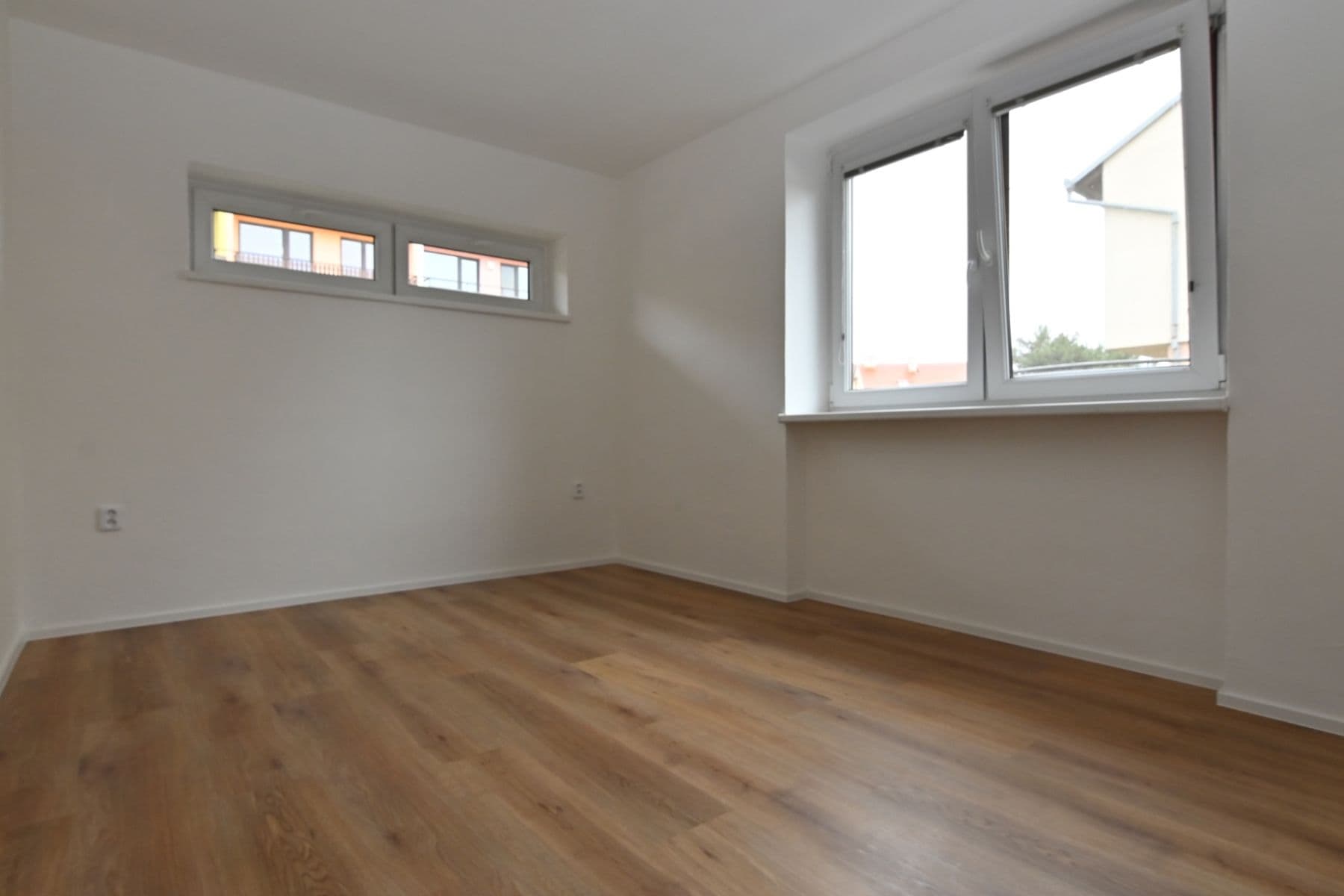 1 bedroom with open-plan kitchen flat to rent, 85 m², Měšťanská, Brno, Jihomoravský Region 1 bedroom with open-plan kitchen flat to rent, 85 m², Měšťanská, Brno, Jihomoravský Region