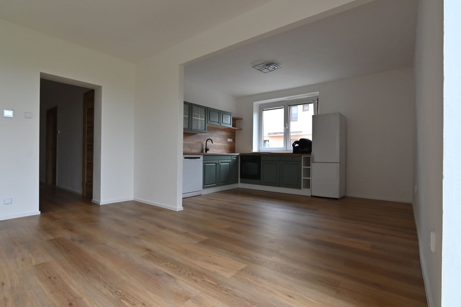 1 bedroom with open-plan kitchen flat to rent, 85 m², Měšťanská, Brno, Jihomoravský Region 1 bedroom with open-plan kitchen flat to rent, 85 m², Měšťanská, Brno, Jihomoravský Region