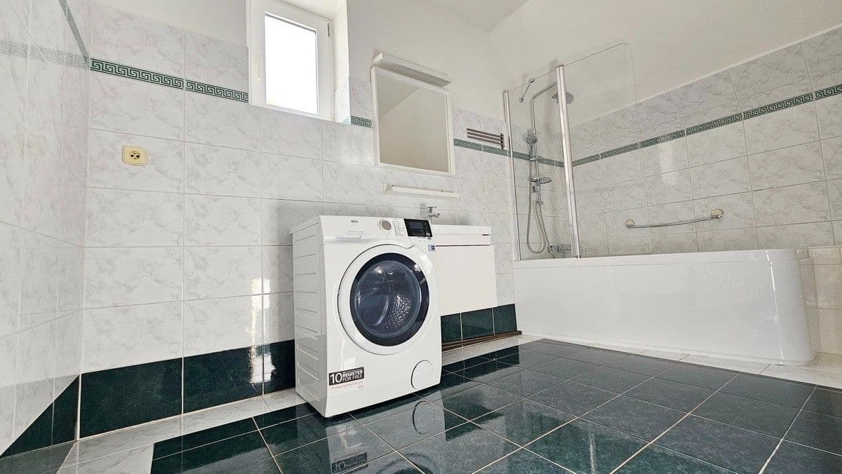 2 bedroom flat to rent, 64 m², Hostinského, Prague, Prague 2 bedroom flat to rent, 64 m², Hostinského, Prague, Prague