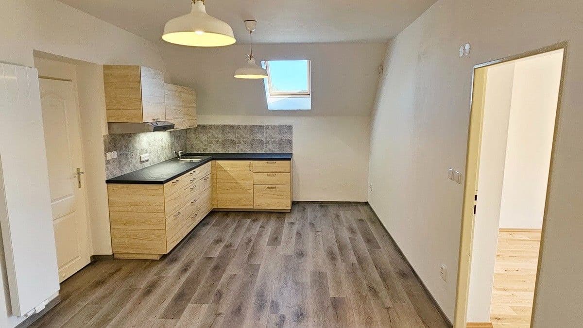 2 bedroom flat to rent, 64 m², Hostinského, Prague, Prague 2 bedroom flat to rent, 64 m², Hostinského, Prague, Prague