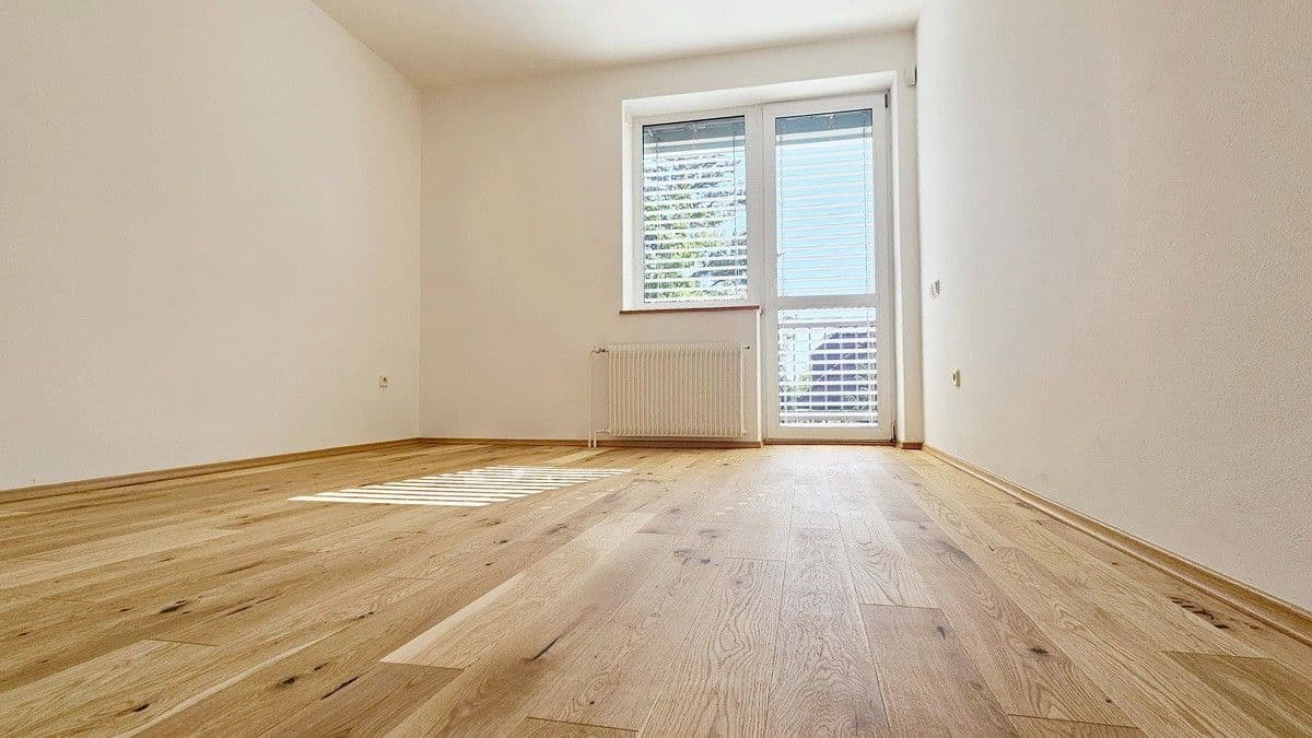 2 bedroom flat to rent, 64 m², Hostinského, Prague, Prague 2 bedroom flat to rent, 64 m², Hostinského, Prague, Prague