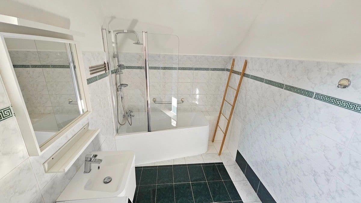 2 bedroom flat to rent, 64 m², Hostinského, Prague, Prague 2 bedroom flat to rent, 64 m², Hostinského, Prague, Prague