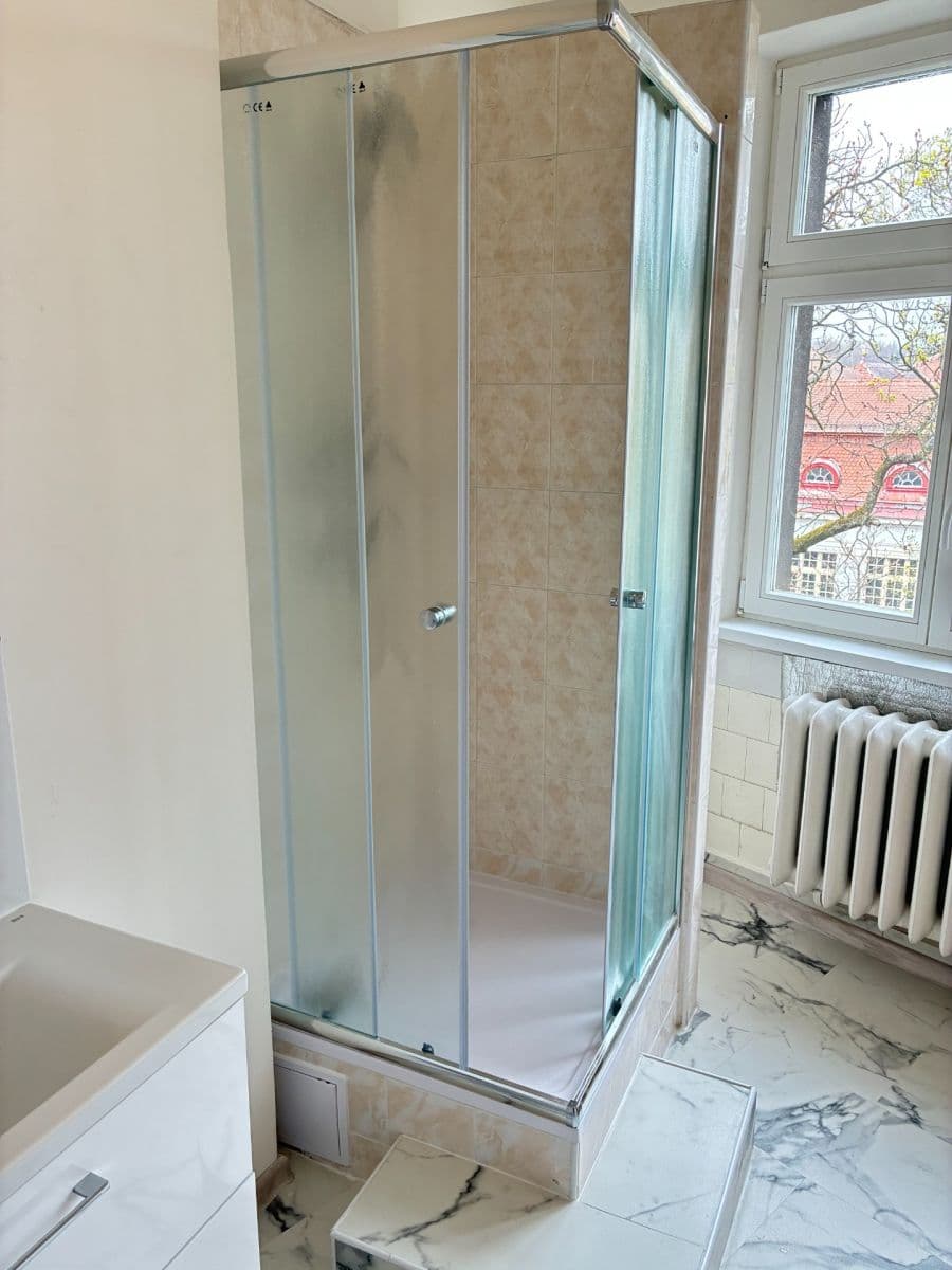 Studio flat to rent, 27 m², T. G. Masaryka, Karlovy Vary, Karlovarský Region Studio flat to rent, 27 m², T. G. Masaryka, Karlovy Vary, Karlovarský Region