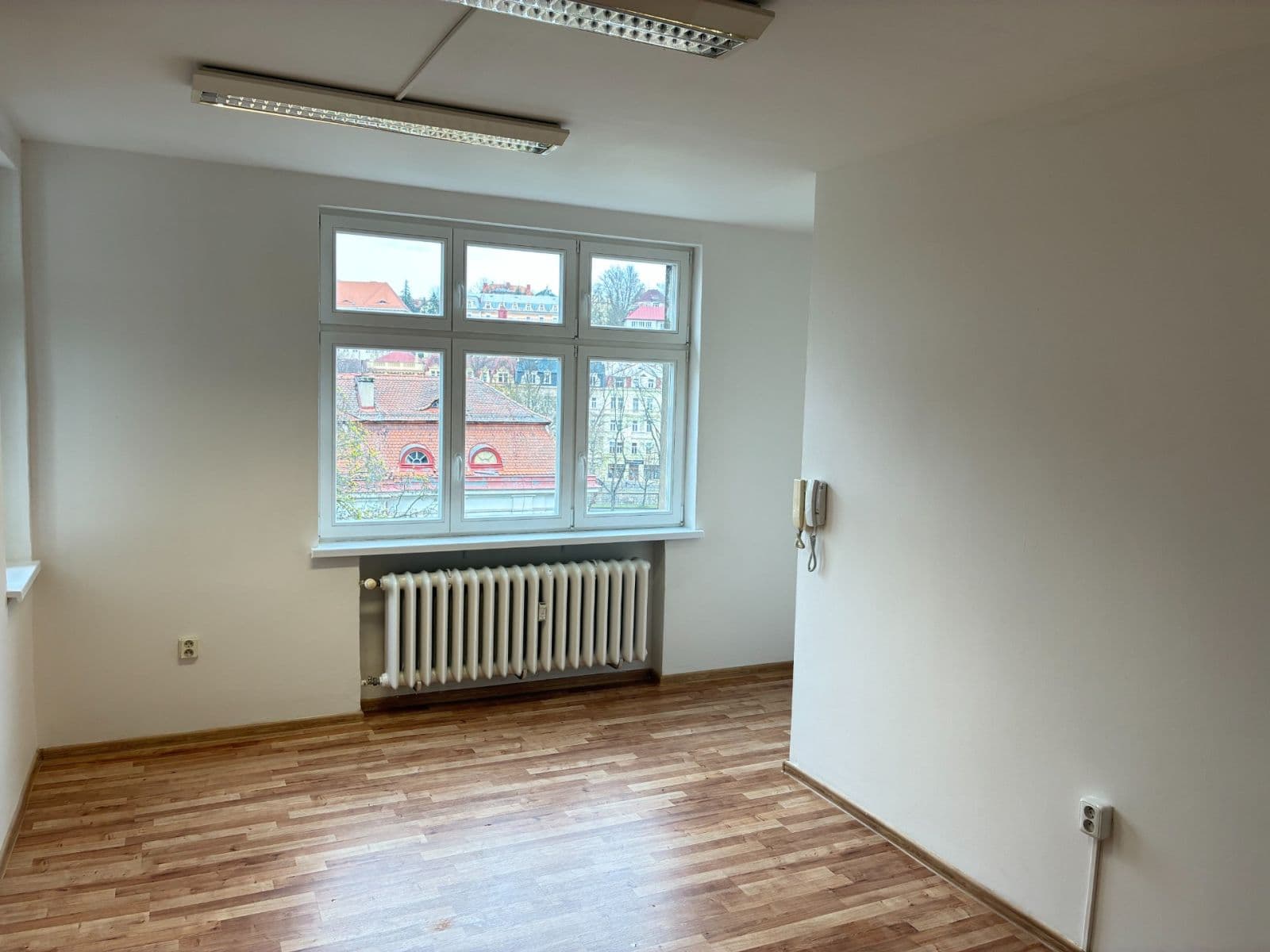 Studio flat to rent, 27 m², T. G. Masaryka, Karlovy Vary, Karlovarský Region Studio flat to rent, 27 m², T. G. Masaryka, Karlovy Vary, Karlovarský Region
