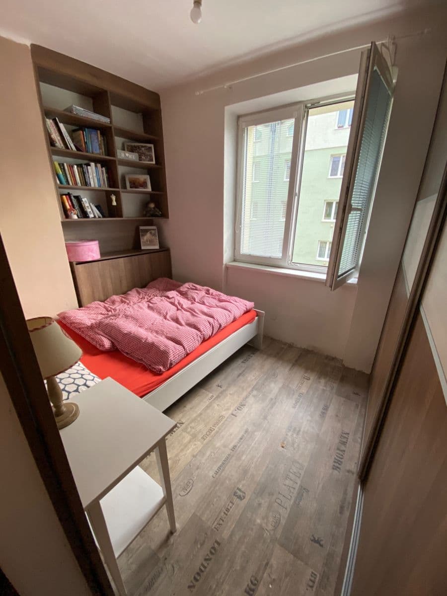 1 bedroom with open-plan kitchen flat to rent, 32 m², Sídliště, Brandýs nad Labem-Stará Boleslav, Středočeský Region 1 bedroom with open-plan kitchen flat to rent, 32 m², Sídliště, Brandýs nad Labem-Stará Boleslav, Středočeský Region