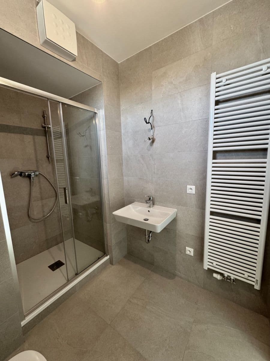 Studio flat to rent, 32 m², Řepova, Brno, Jihomoravský Region Studio flat to rent, 32 m², Řepova, Brno, Jihomoravský Region