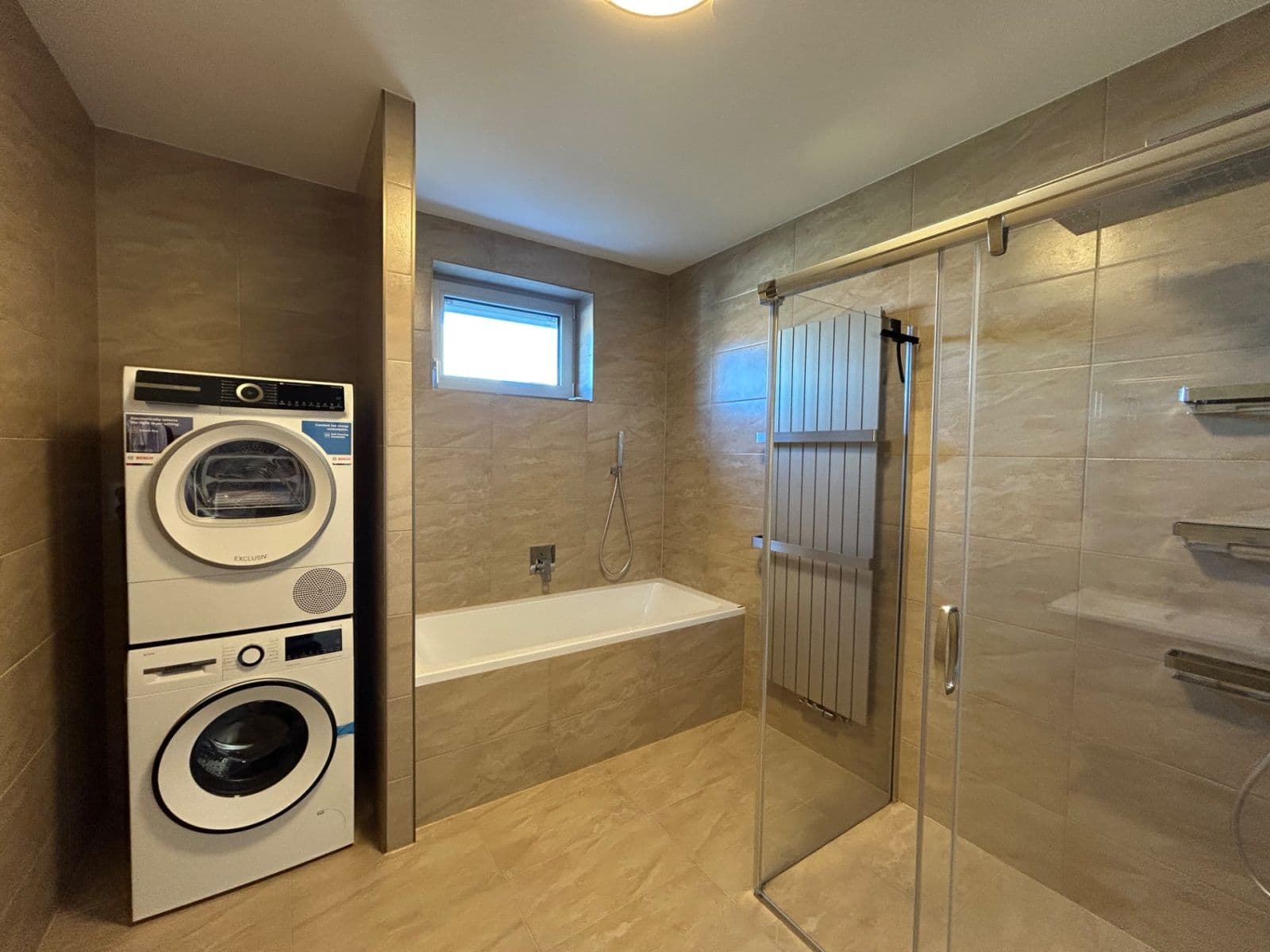 3 bedroom with open-plan kitchen flat to rent, 115 m², Šlapanice, Jihomoravský Region 3 bedroom with open-plan kitchen flat to rent, 115 m², Šlapanice, Jihomoravský Region