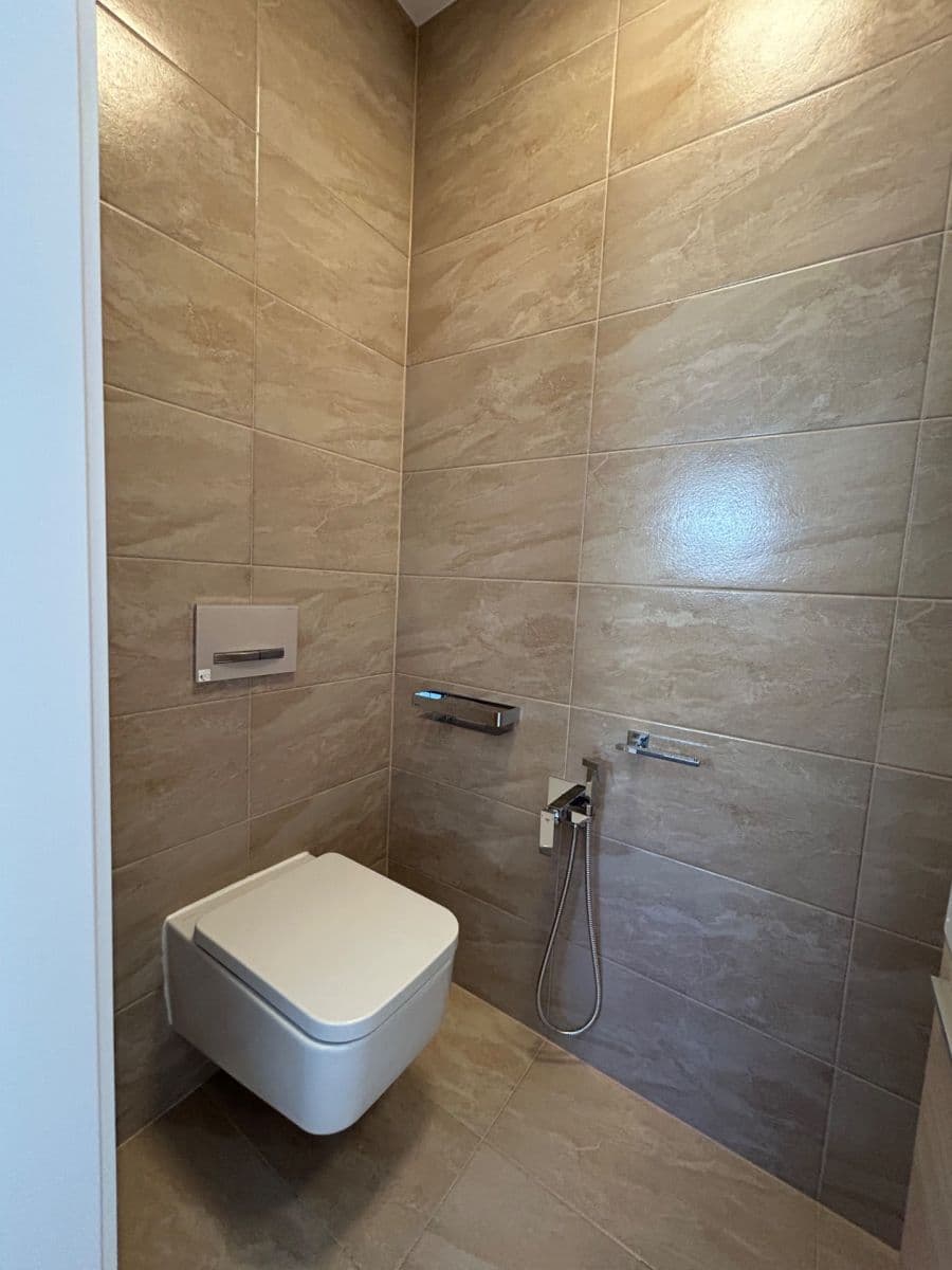 3 bedroom with open-plan kitchen flat to rent, 115 m², Šlapanice, Jihomoravský Region 3 bedroom with open-plan kitchen flat to rent, 115 m², Šlapanice, Jihomoravský Region