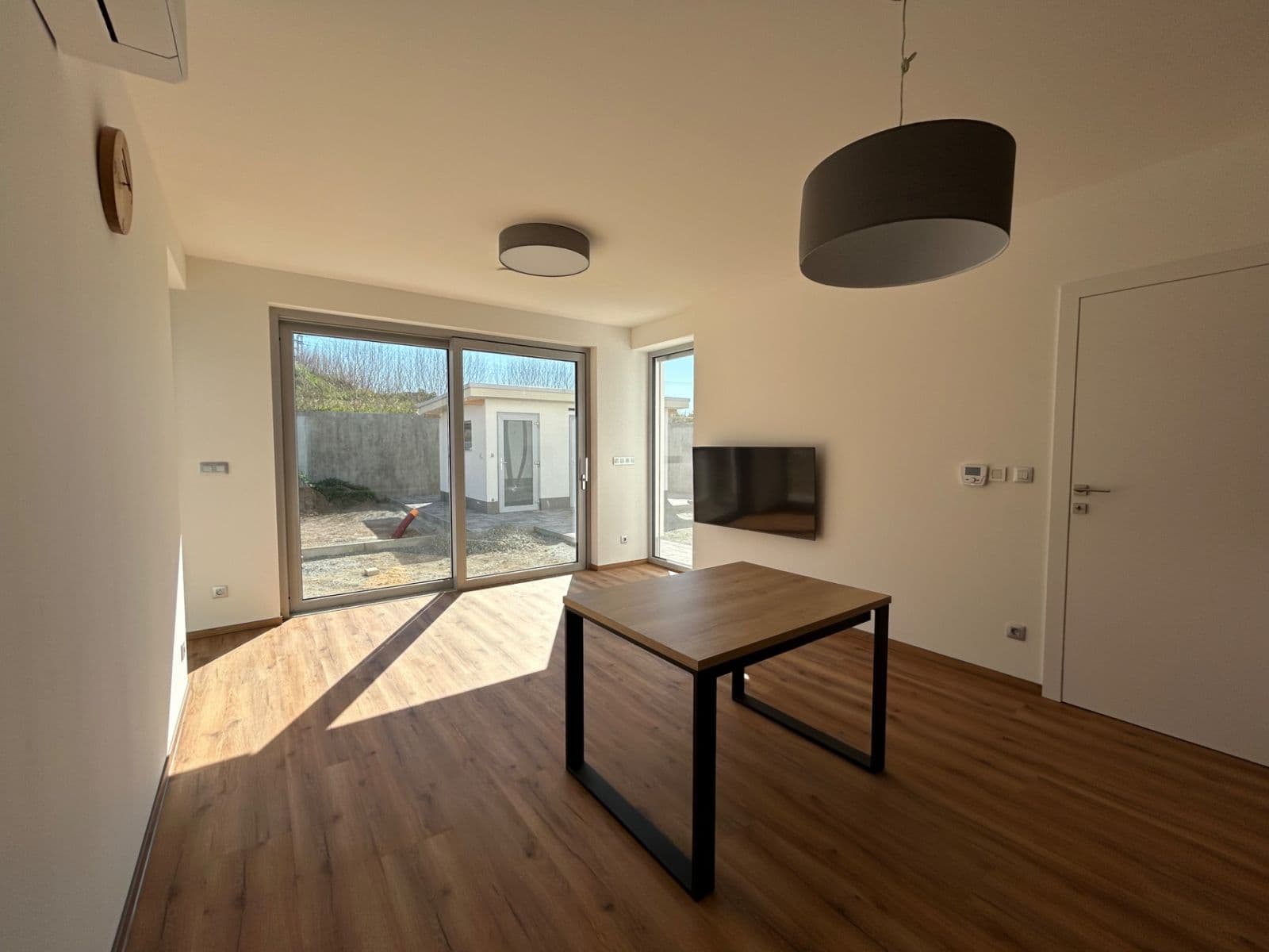 3 bedroom with open-plan kitchen flat to rent, 115 m², Šlapanice, Jihomoravský Region 3 bedroom with open-plan kitchen flat to rent, 115 m², Šlapanice, Jihomoravský Region