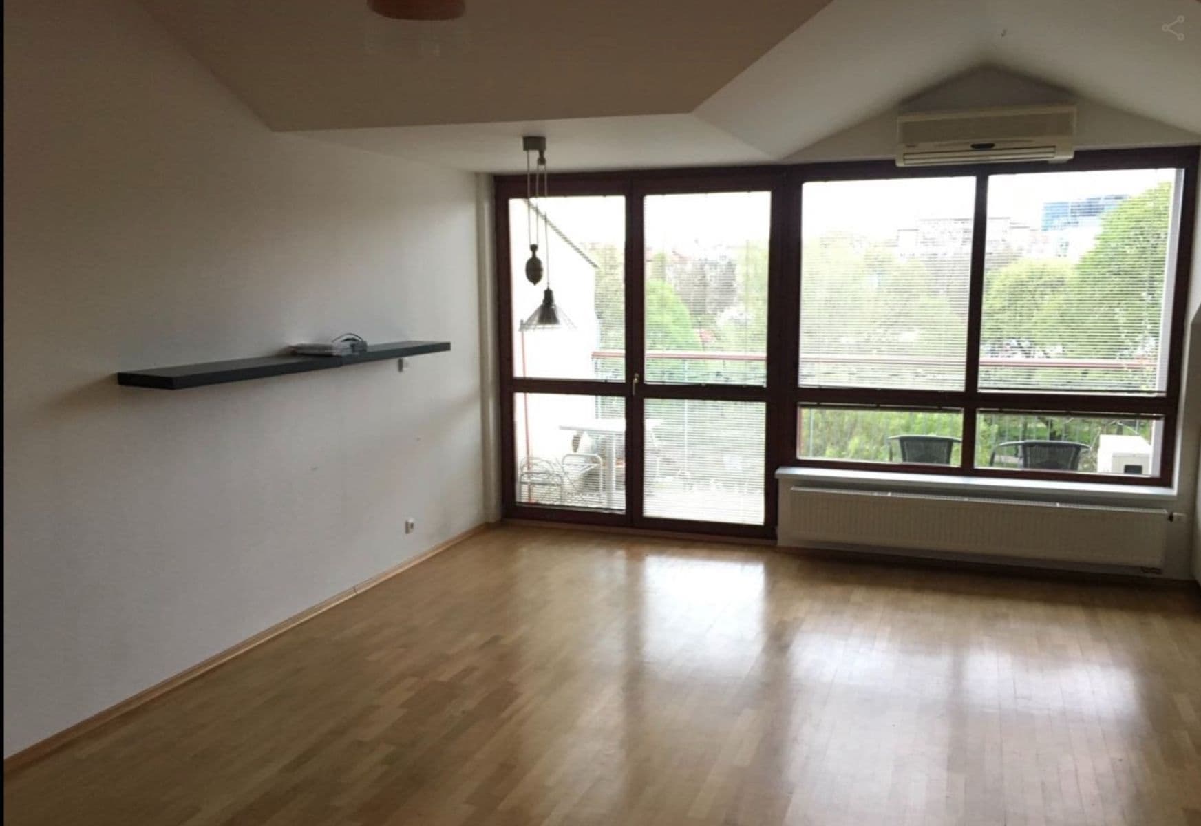 2 bedroom with open-plan kitchen flat to rent, 87 m², Podvinný mlýn, Prague, Prague 2 bedroom with open-plan kitchen flat to rent, 87 m², Podvinný mlýn, Prague, Prague