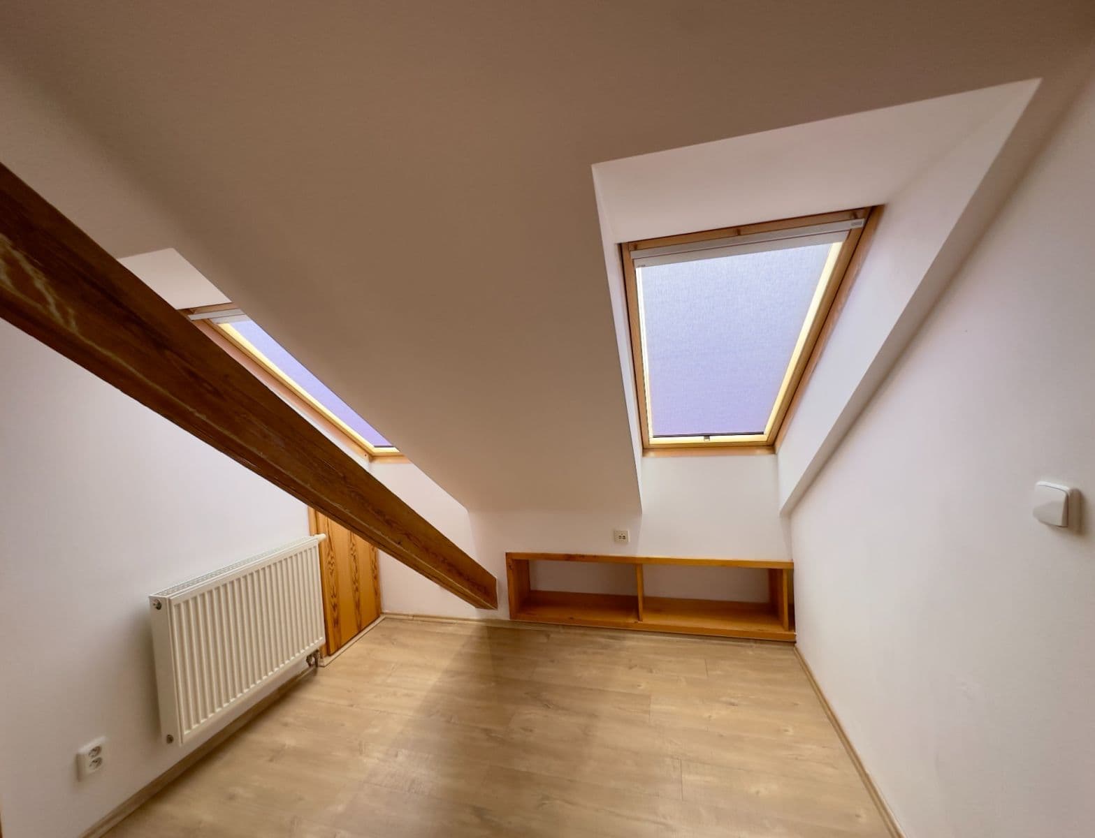 3 bedroom with open-plan kitchen flat to rent, 132 m², Velflíkova, Prague, Prague 3 bedroom with open-plan kitchen flat to rent, 132 m², Velflíkova, Prague, Prague