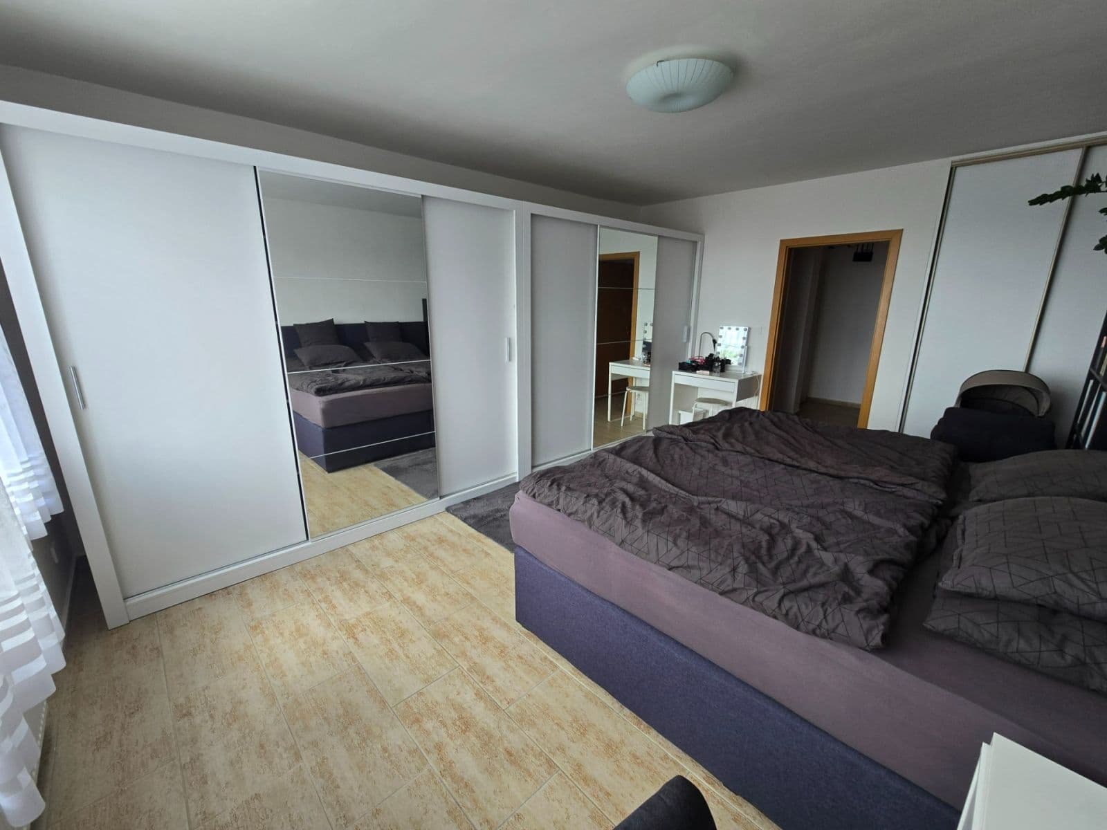 2 bedroom with open-plan kitchen flat to rent, 72 m², Bolívarova, Prague, Prague 2 bedroom with open-plan kitchen flat to rent, 72 m², Bolívarova, Prague, Prague