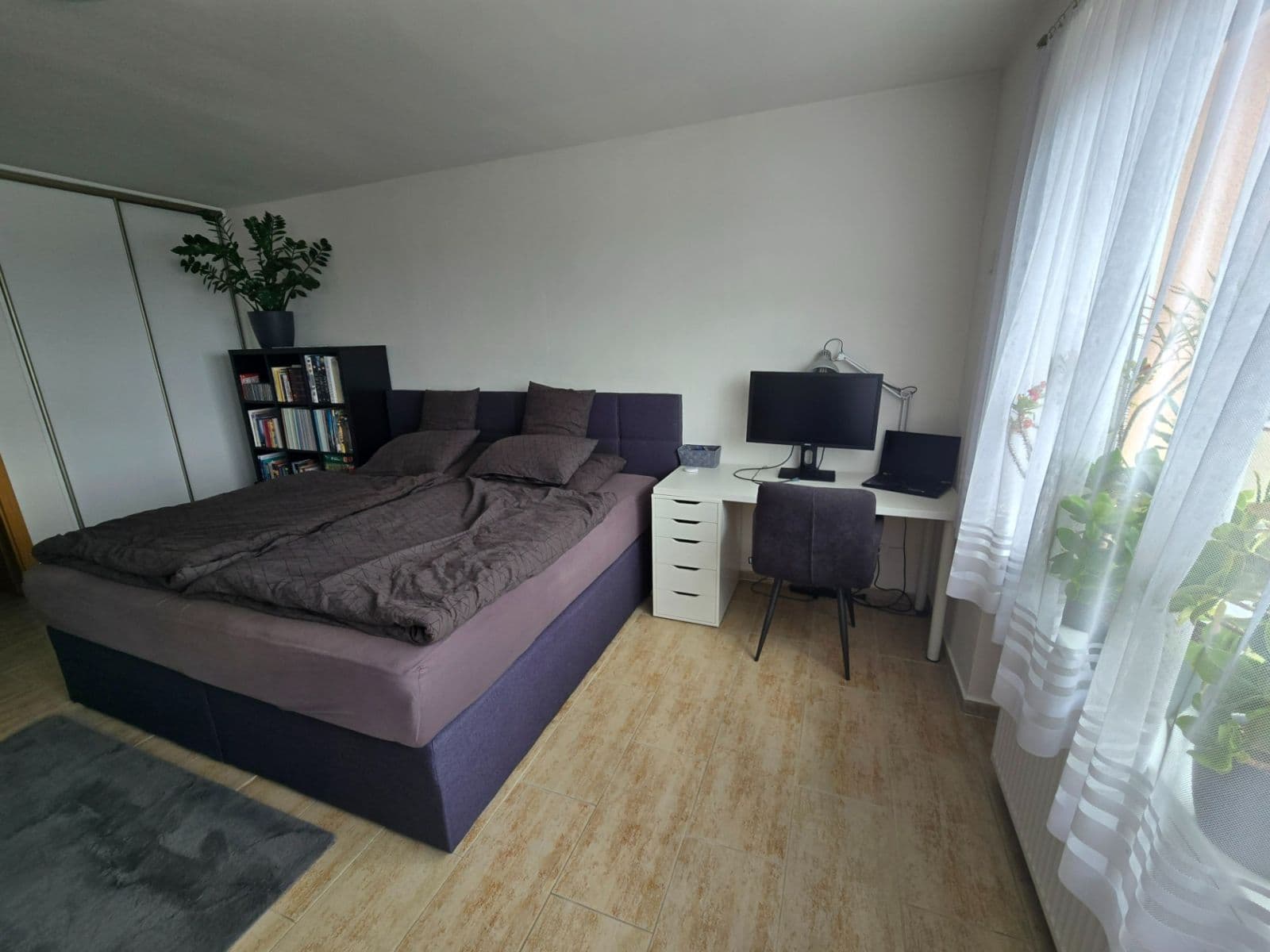 2 bedroom with open-plan kitchen flat to rent, 72 m², Bolívarova, Prague, Prague 2 bedroom with open-plan kitchen flat to rent, 72 m², Bolívarova, Prague, Prague