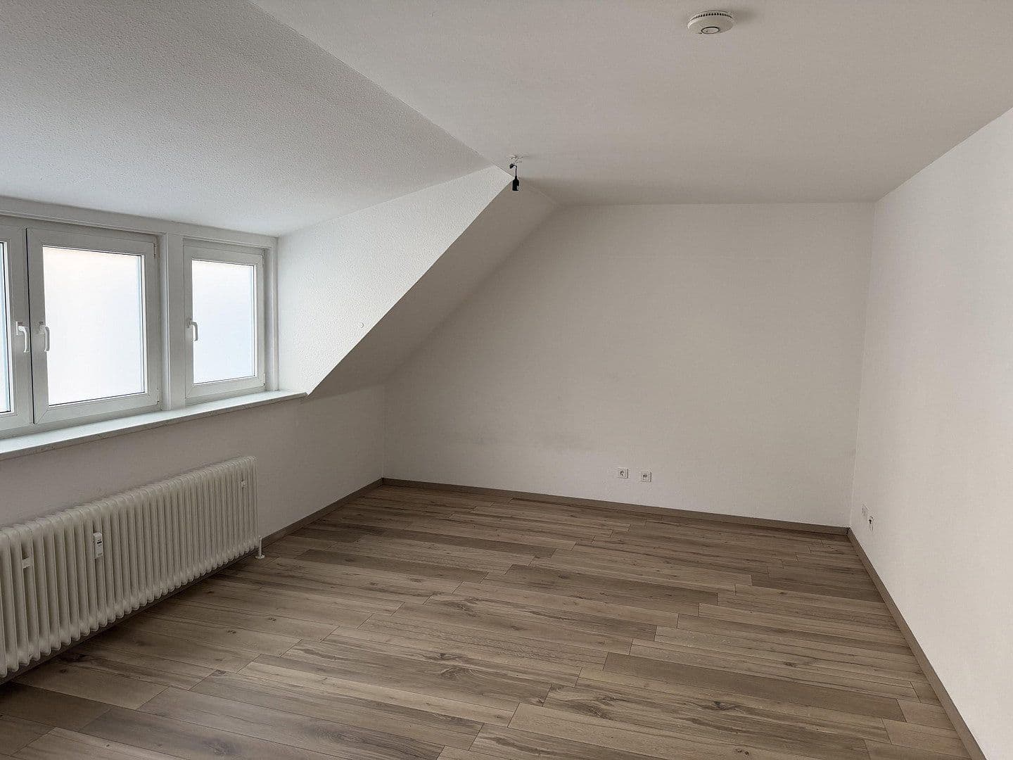 Studio flat to rent, 31 m², Bruchstraße 30, Krefeld, North Rhine-Westphalia Studio flat to rent, 31 m², Bruchstraße 30, Krefeld, North Rhine-Westphalia