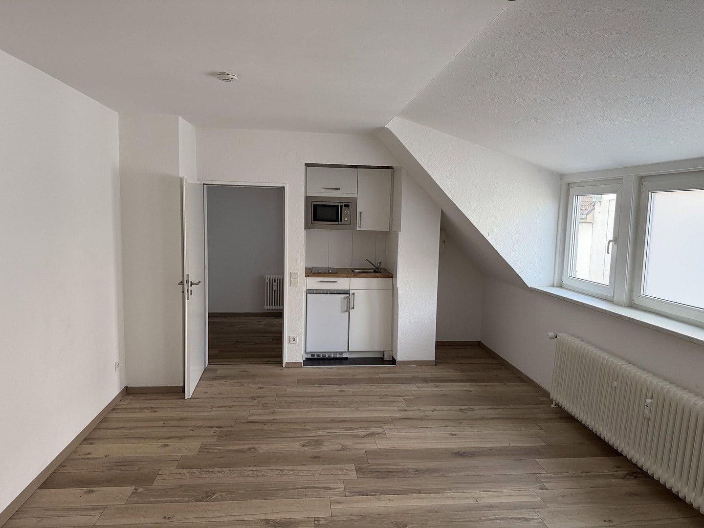 Studio flat to rent, 31 m², Bruchstraße 30, Krefeld, North Rhine-Westphalia Studio flat to rent, 31 m², Bruchstraße 30, Krefeld, North Rhine-Westphalia