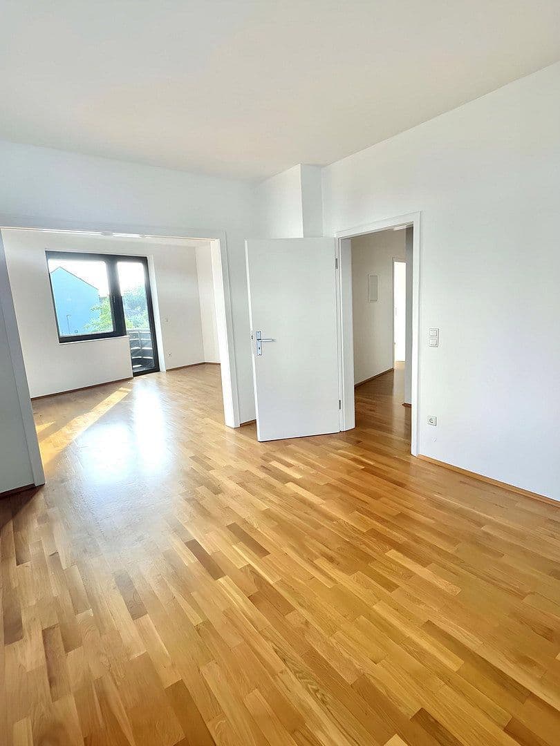 2 bedroom with open-plan kitchen flat to rent, 95 m², Oberstraße 2,, Ratingen, North Rhine-Westphalia 2 bedroom with open-plan kitchen flat to rent, 95 m², Oberstraße 2,, Ratingen, North Rhine-Westphalia