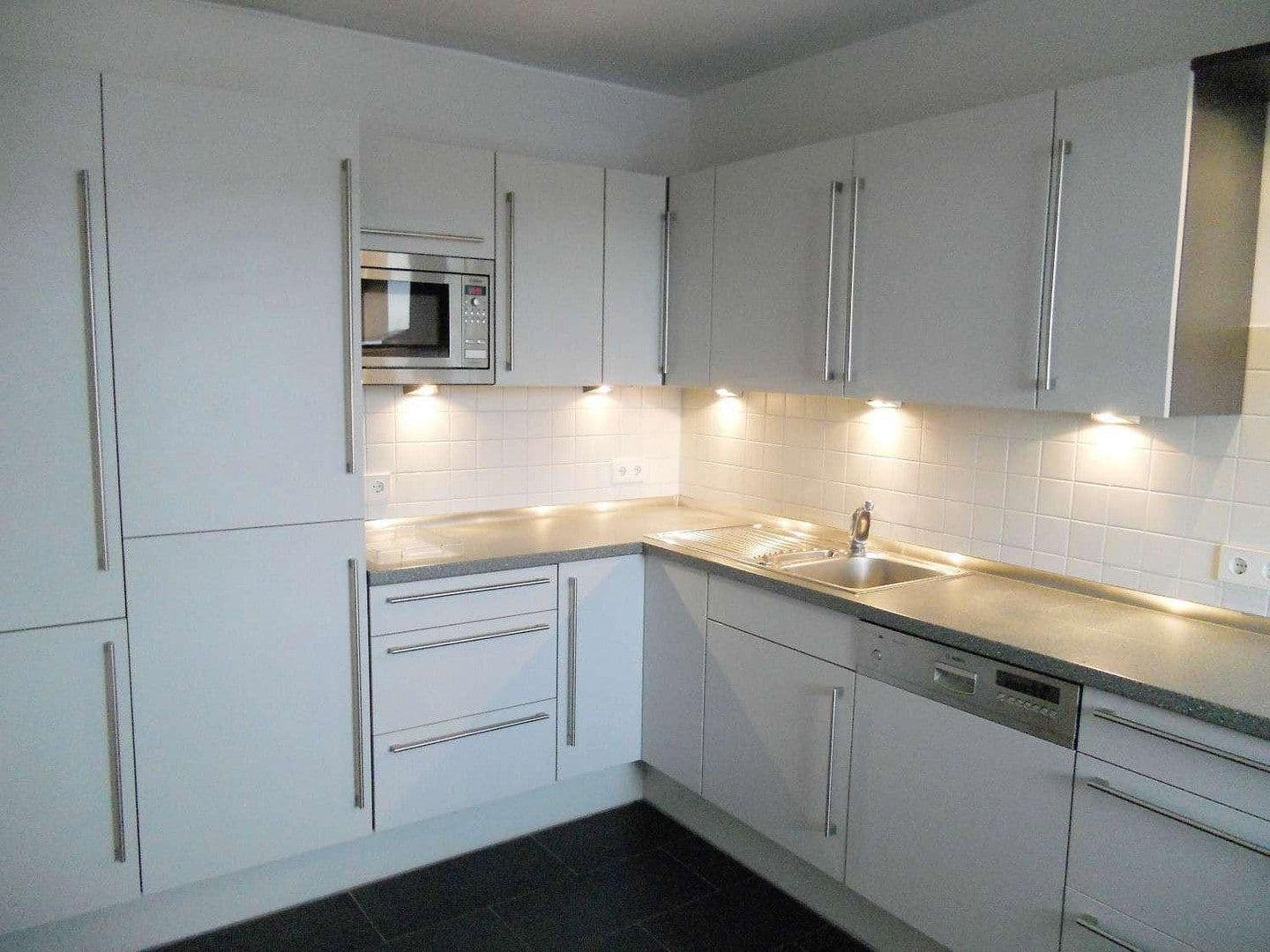 2 bedroom flat to rent, 81 m², Lindenallee 7, Bad Homburg vor der Höhe, Hesse 2 bedroom flat to rent, 81 m², Lindenallee 7, Bad Homburg vor der Höhe, Hesse