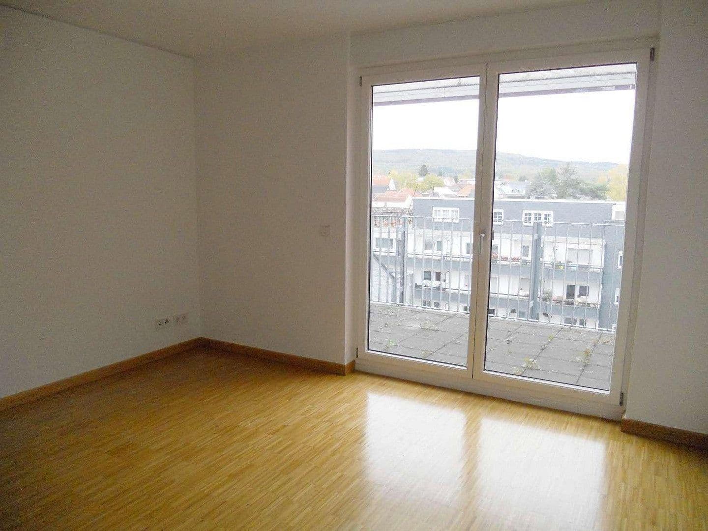 2 bedroom flat to rent, 81 m², Lindenallee 7, Bad Homburg vor der Höhe, Hesse 2 bedroom flat to rent, 81 m², Lindenallee 7, Bad Homburg vor der Höhe, Hesse