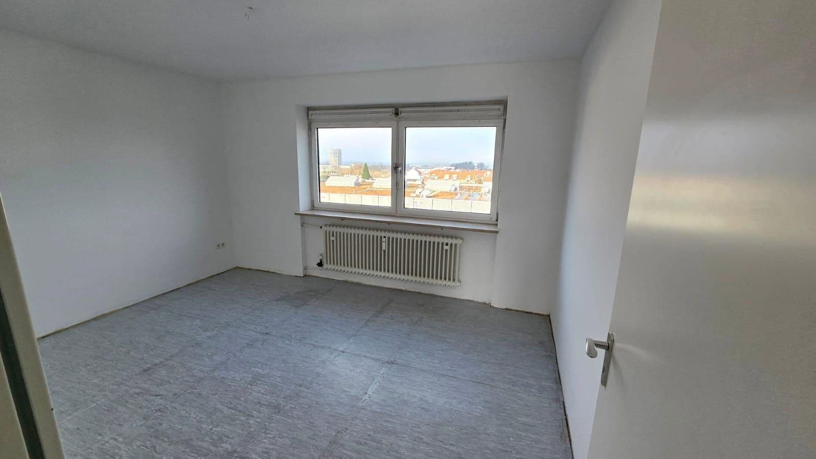 4 bedroom flat for sale, 99 m², Germering, Bavaria 4 bedroom flat for sale, 99 m², Germering, Bavaria