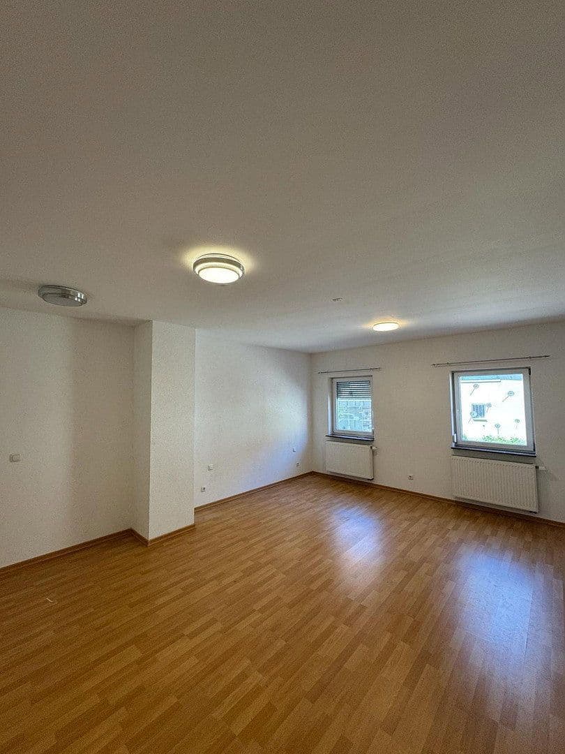 house for sale, 1,055 m², Holzmaden, Baden-Württemberg house for sale, 1,055 m², Holzmaden, Baden-Württemberg