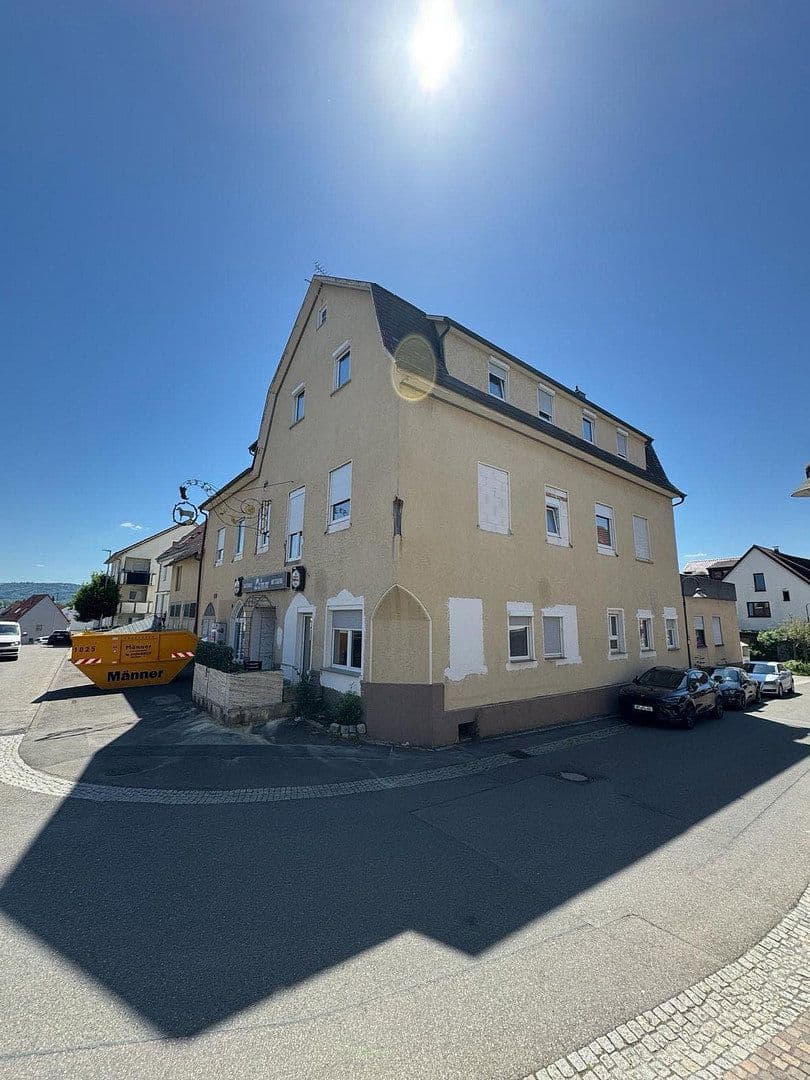 house for sale, 1,055 m², Holzmaden, Baden-Württemberg house for sale, 1,055 m², Holzmaden, Baden-Württemberg