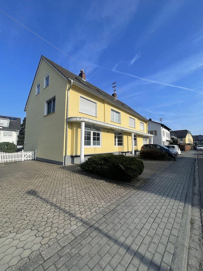 3 bedroom flat to rent, 79 m², Goethestr. 18, Sankt Augustin, North Rhine-Westphalia 3 bedroom flat to rent, 79 m², Goethestr. 18, Sankt Augustin, North Rhine-Westphalia