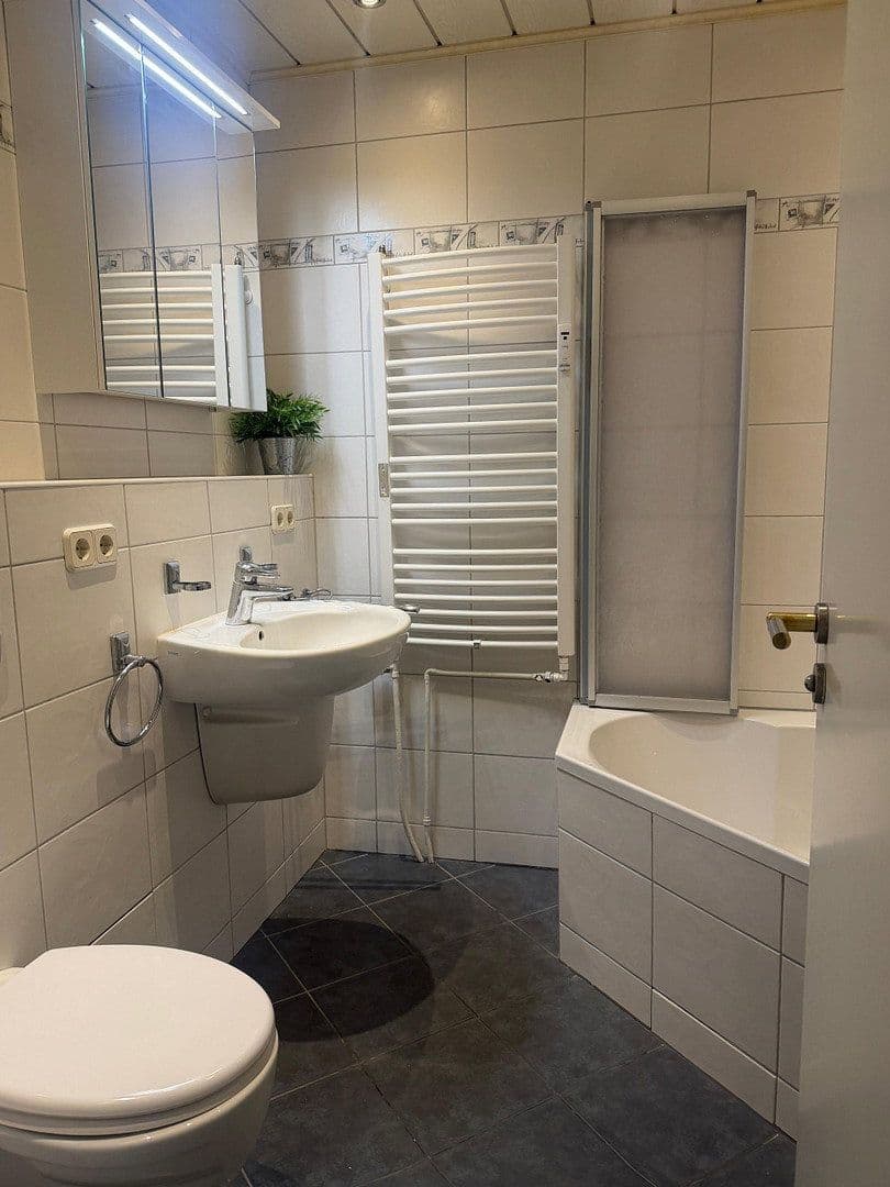 4 bedroom flat for sale, 134 m², Erkrath, North Rhine-Westphalia 4 bedroom flat for sale, 134 m², Erkrath, North Rhine-Westphalia