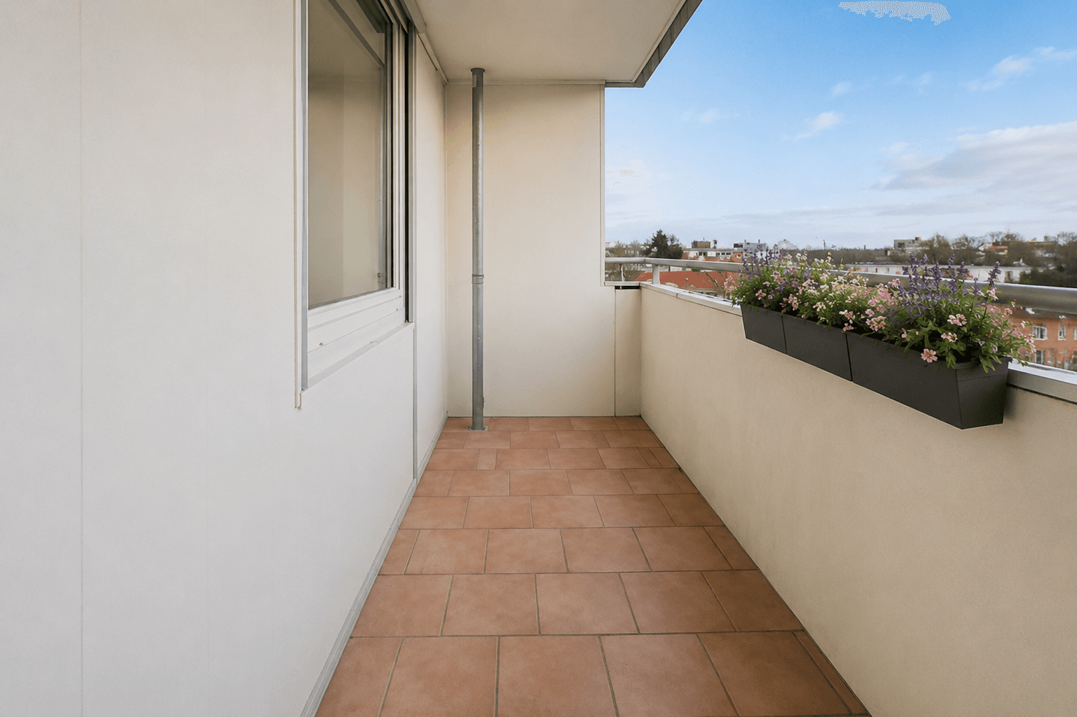 1 bedroom with open-plan kitchen flat to rent, 73 m², Euskirchenerstraße 84, Neuss, North Rhine-Westphalia 1 bedroom with open-plan kitchen flat to rent, 73 m², Euskirchenerstraße 84, Neuss, North Rhine-Westphalia
