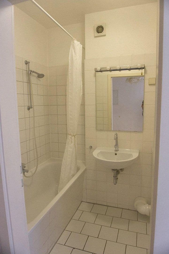 2 bedroom flat for sale, 41 m², Zionskirchstr. 11, Berlin, Berlin 2 bedroom flat for sale, 41 m², Zionskirchstr. 11, Berlin, Berlin