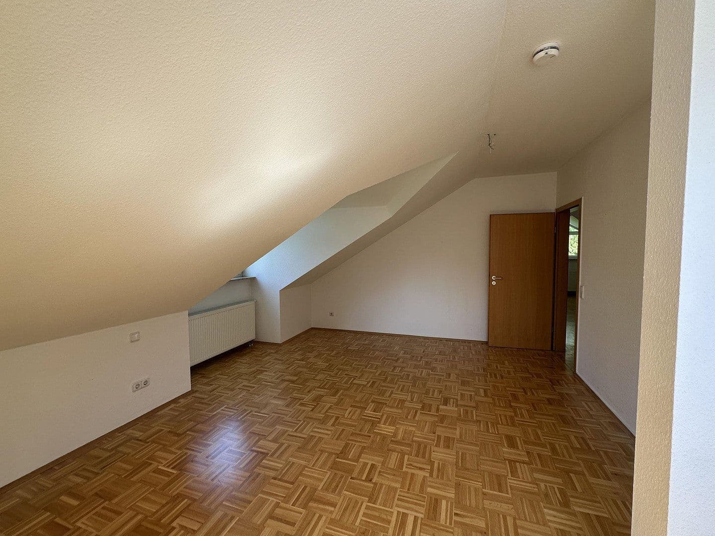 3 bedroom flat to rent, 106 m², Landgraf-Karl-Straße 19 A, Kassel, Hesse 3 bedroom flat to rent, 106 m², Landgraf-Karl-Straße 19 A, Kassel, Hesse