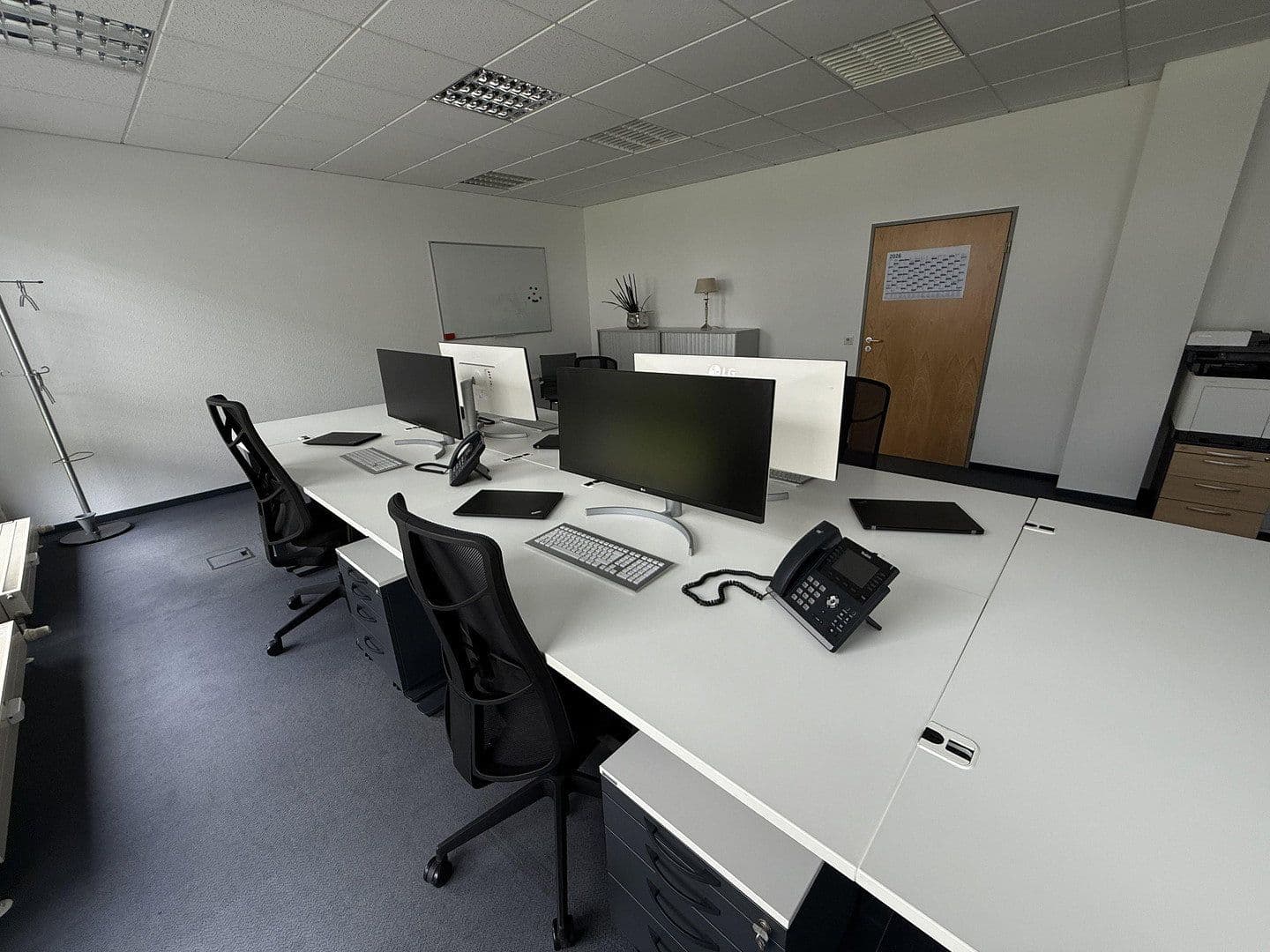 office to rent, 355 m², Angermunder Straße 126, Düsseldorf - Angermund, North Rhine-Westphalia office to rent, 355 m², Angermunder Straße 126, Düsseldorf - Angermund, North Rhine-Westphalia