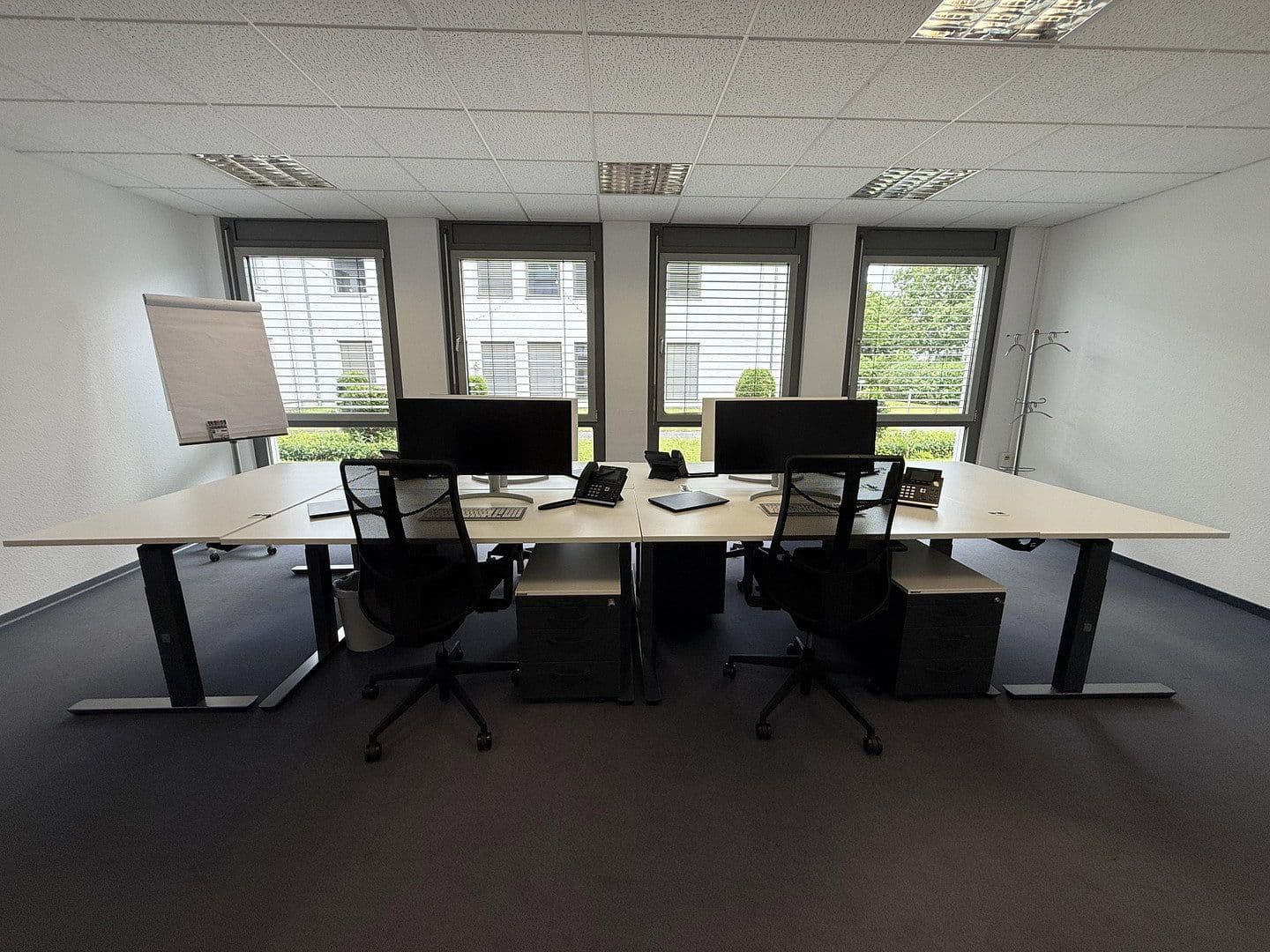 office to rent, 355 m², Angermunder Straße 126, Düsseldorf - Angermund, North Rhine-Westphalia office to rent, 355 m², Angermunder Straße 126, Düsseldorf - Angermund, North Rhine-Westphalia