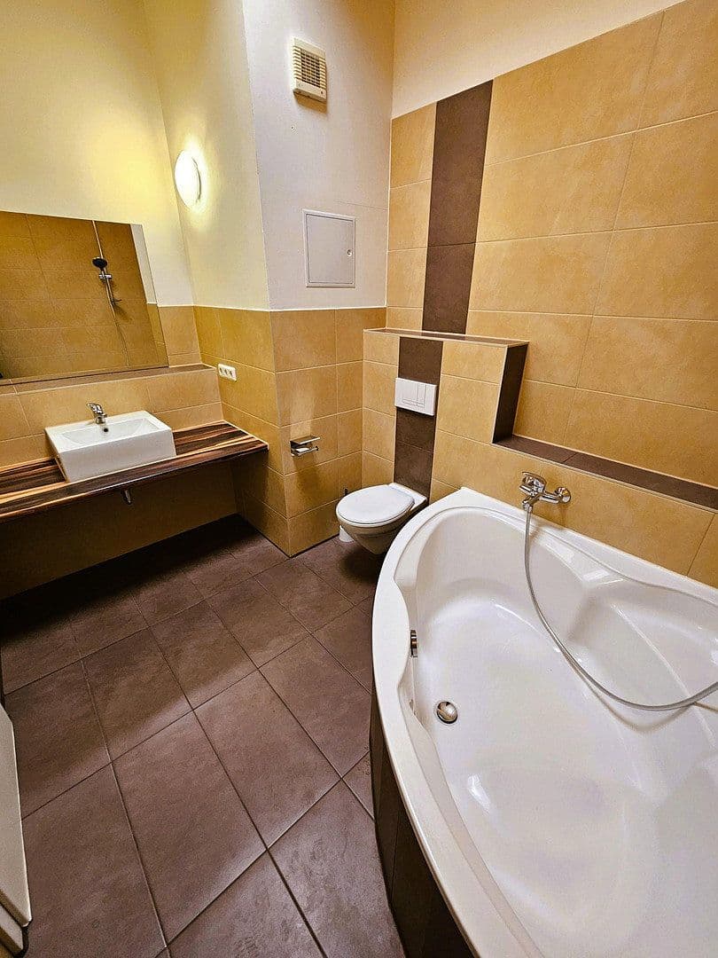 4 bedroom flat to rent, 116 m², Äußere Oybiner Straße 1a, Zittau, Saxony 4 bedroom flat to rent, 116 m², Äußere Oybiner Straße 1a, Zittau, Saxony
