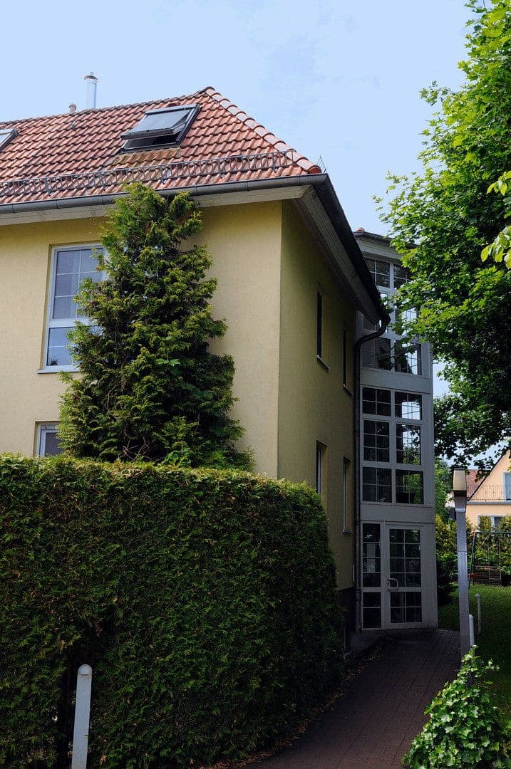 house for sale, 532 m², Gartenweg 1, Hohen Neuendorf, Brandenburg house for sale, 532 m², Gartenweg 1, Hohen Neuendorf, Brandenburg