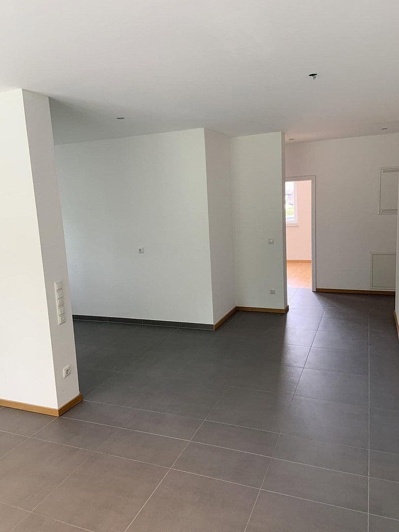 2 bedroom with open-plan kitchen flat to rent, 80 m², Freising, Bavaria 2 bedroom with open-plan kitchen flat to rent, 80 m², Freising, Bavaria