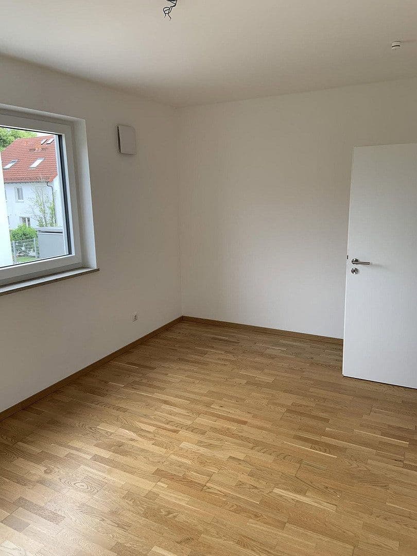 2 bedroom with open-plan kitchen flat to rent, 80 m², Freising, Bavaria 2 bedroom with open-plan kitchen flat to rent, 80 m², Freising, Bavaria