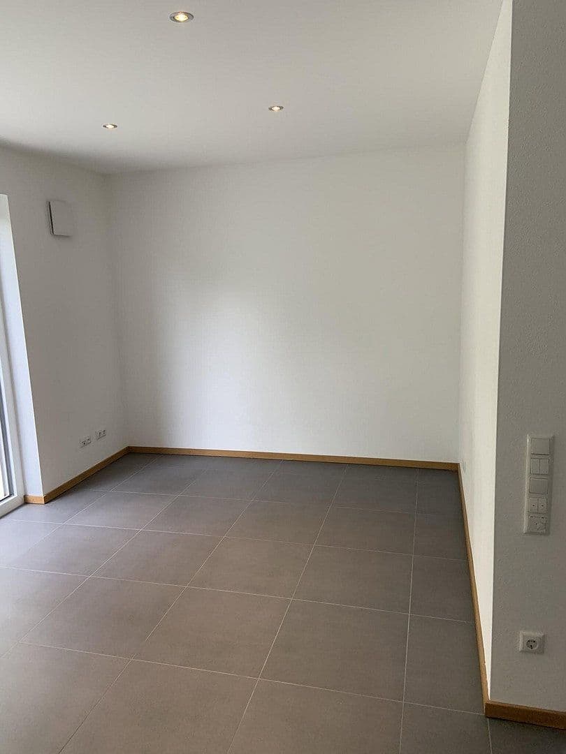 2 bedroom with open-plan kitchen flat to rent, 80 m², Freising, Bavaria 2 bedroom with open-plan kitchen flat to rent, 80 m², Freising, Bavaria