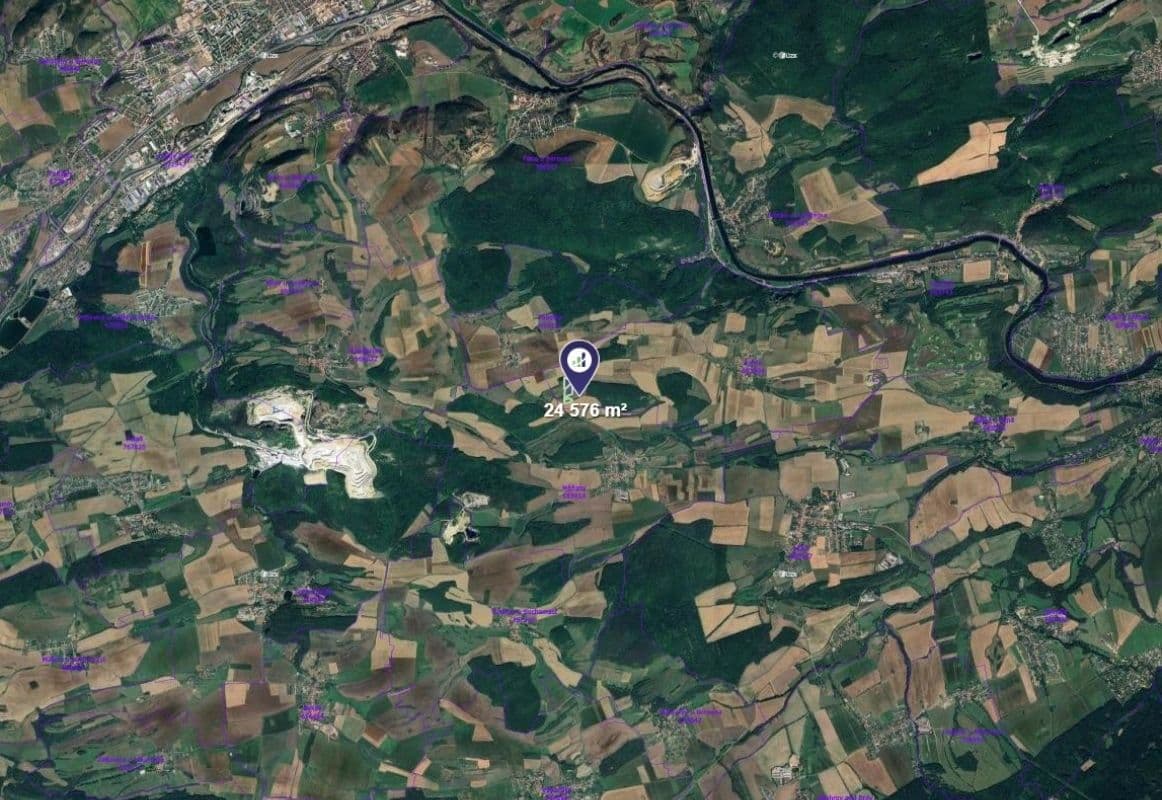 plot for sale, 24,576 m², Korno, Středočeský Region plot for sale, 24,576 m², Korno, Středočeský Region