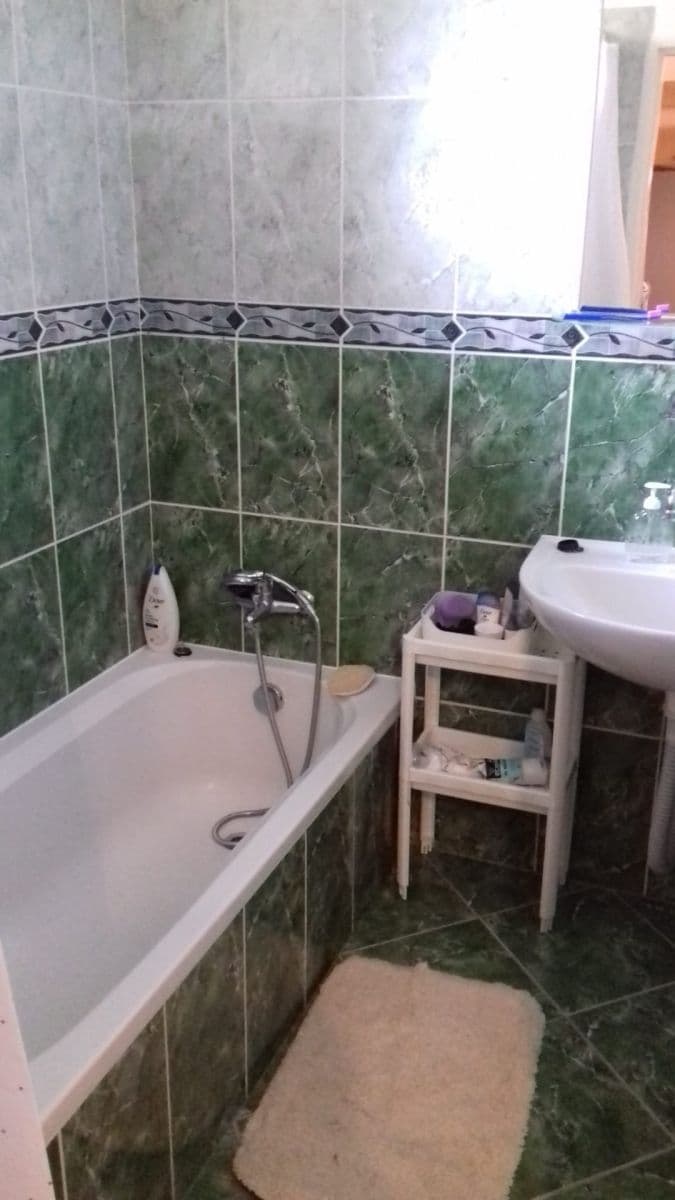 Studio flat to rent, 30 m², Nad Kajetánkou, Prague, Prague Studio flat to rent, 30 m², Nad Kajetánkou, Prague, Prague