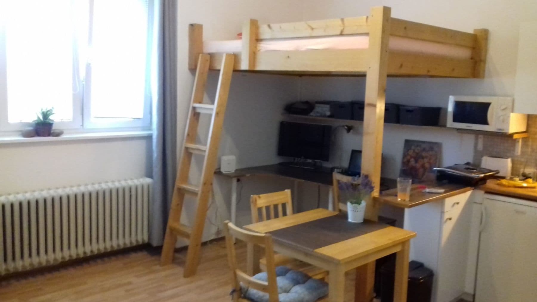 Studio flat to rent, 30 m², Nad Kajetánkou, Prague, Prague Studio flat to rent, 30 m², Nad Kajetánkou, Prague, Prague