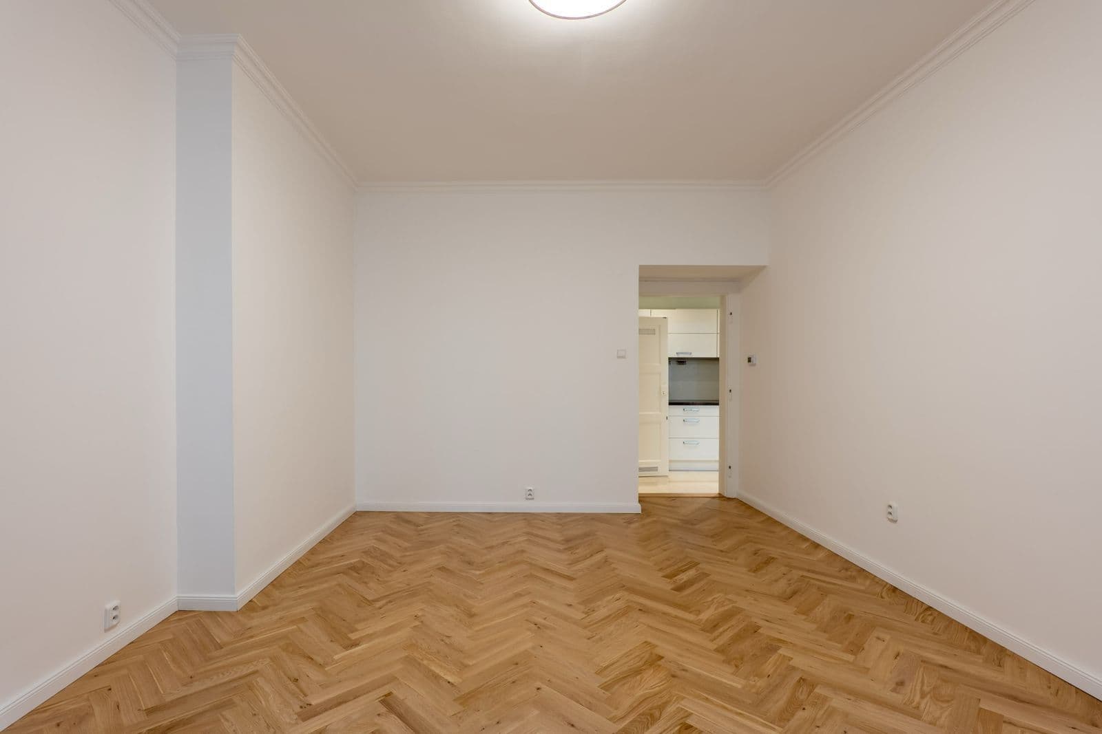 1 bedroom with open-plan kitchen flat to rent, 51 m², V Horkách, Prague, Prague 1 bedroom with open-plan kitchen flat to rent, 51 m², V Horkách, Prague, Prague